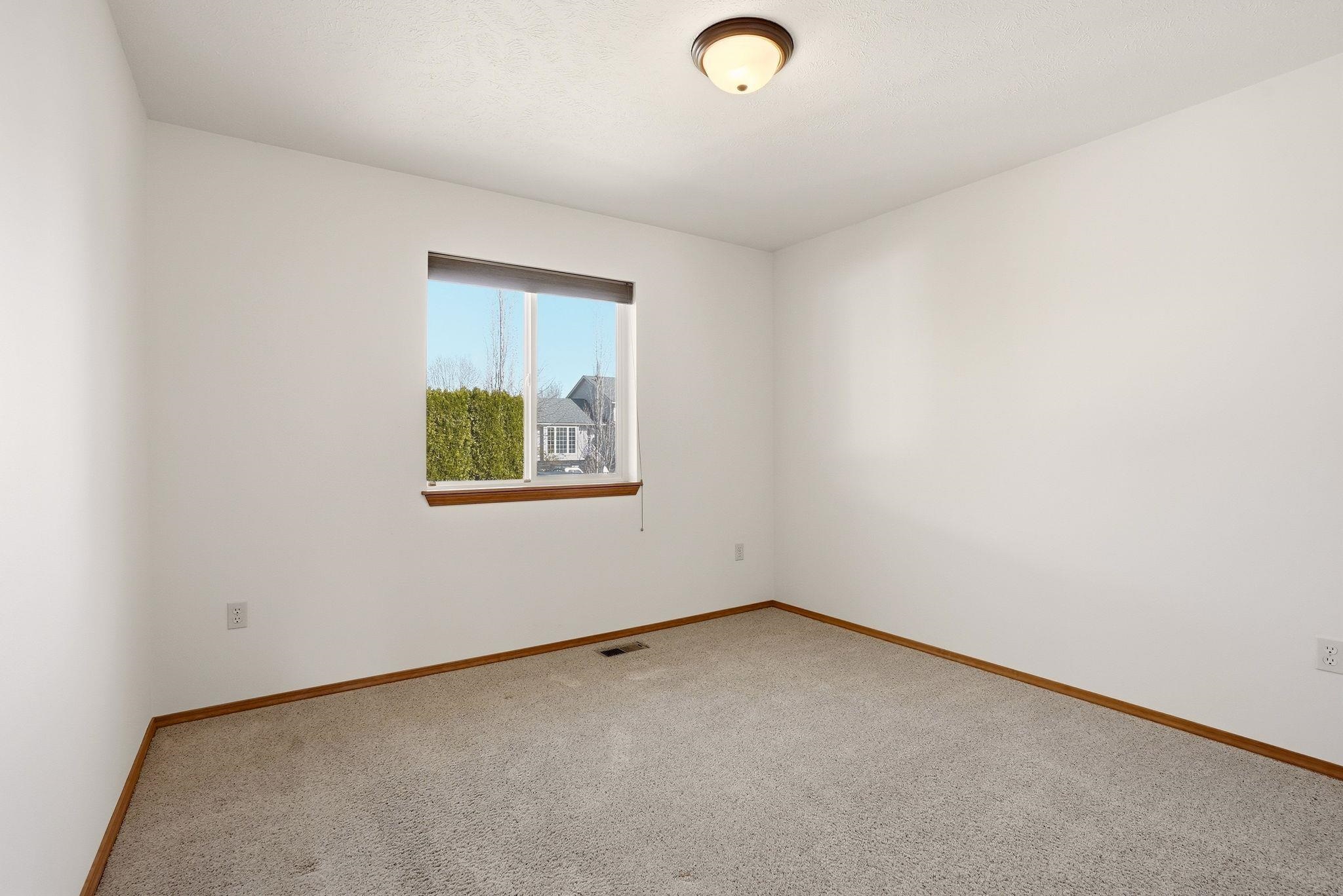 1703 E Grassland Ct - Photo 24