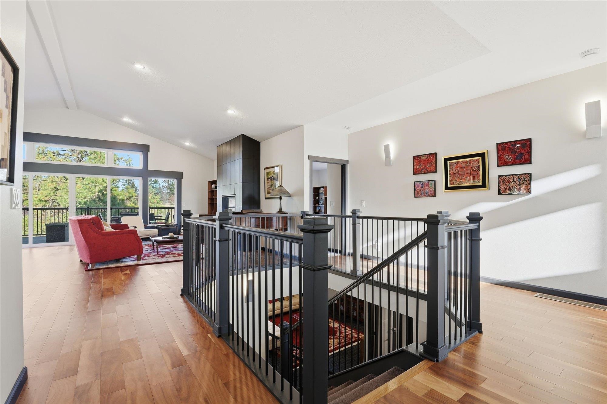 2121 E Cherrytree Ln - Photo 4
