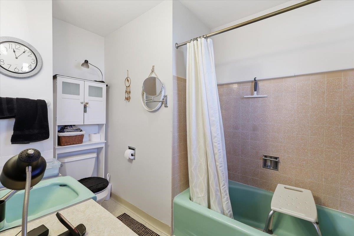 319 N Molter Rd - Photo 14