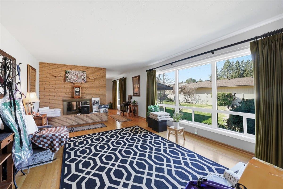 319 N Molter Rd - Photo 4