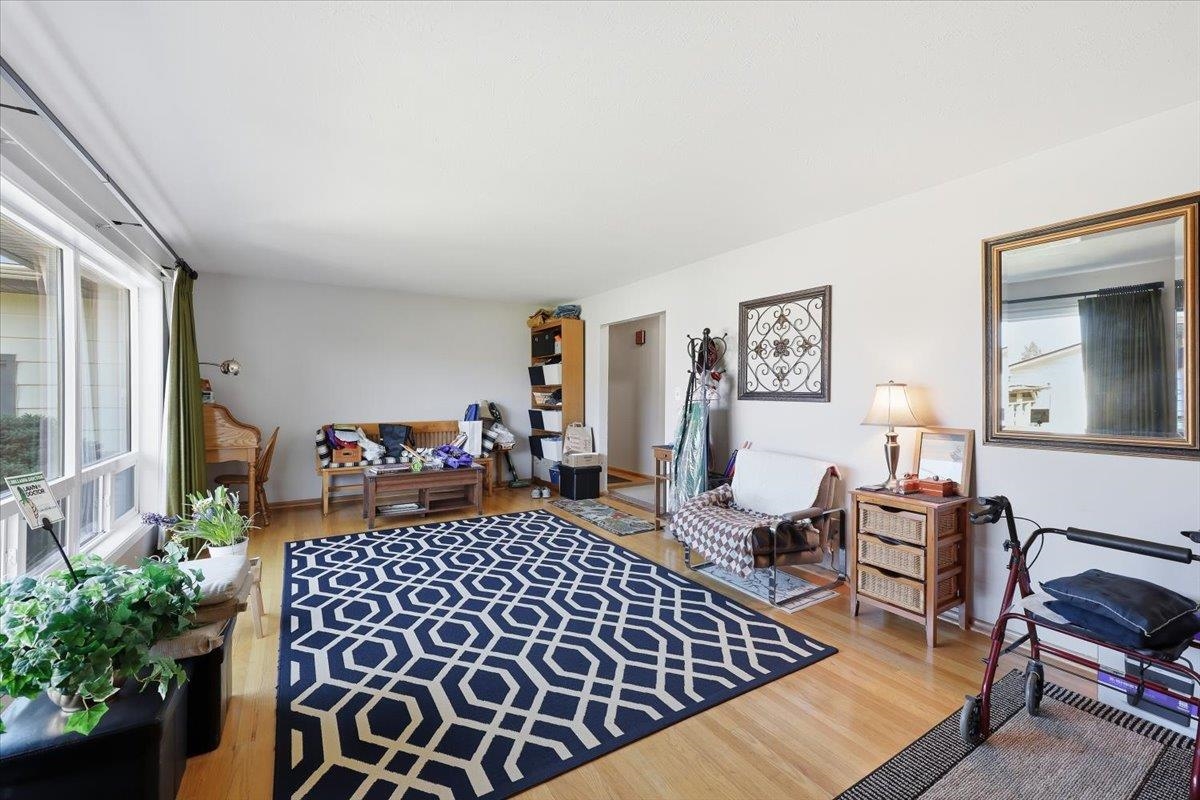 319 N Molter Rd - Photo 5