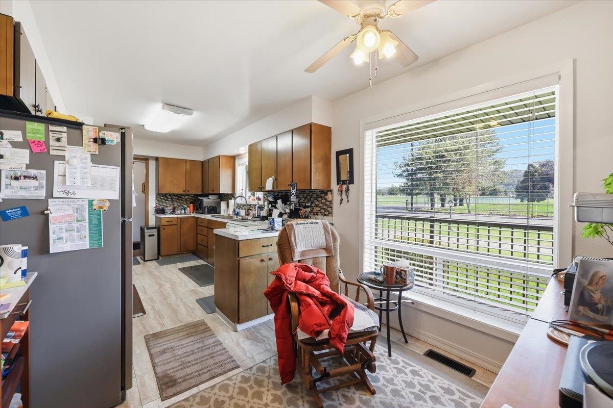 319 N Molter Rd - Photo 9