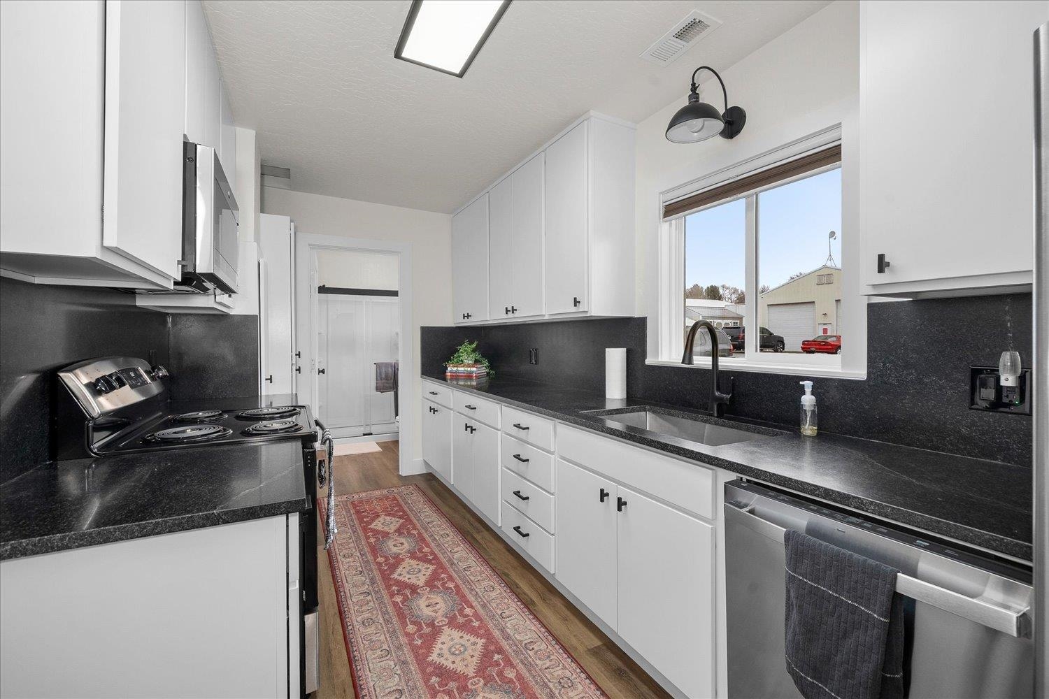 4018 N Argonne Rd - Photo 17