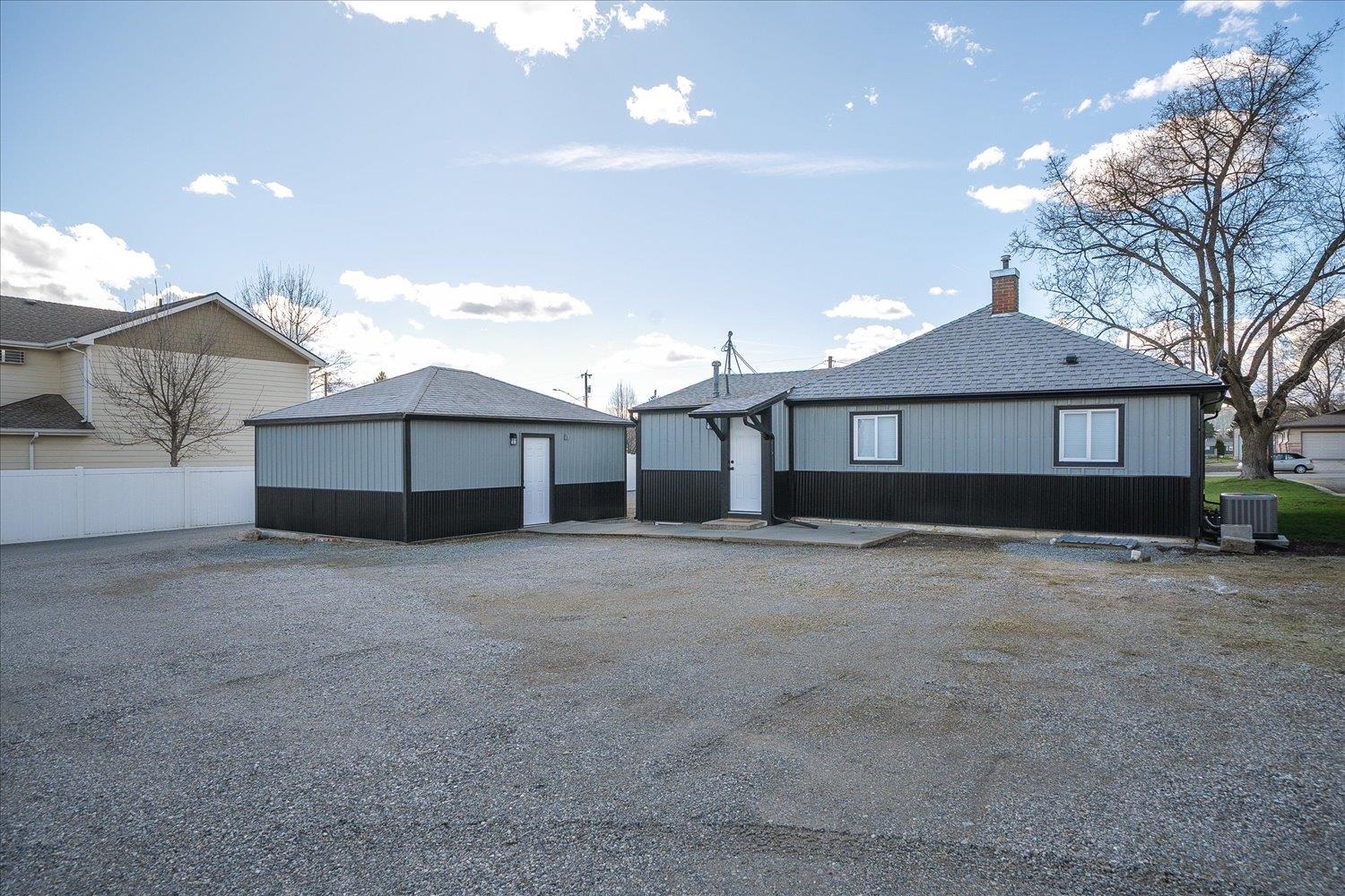 4018 N Argonne Rd - Photo 33
