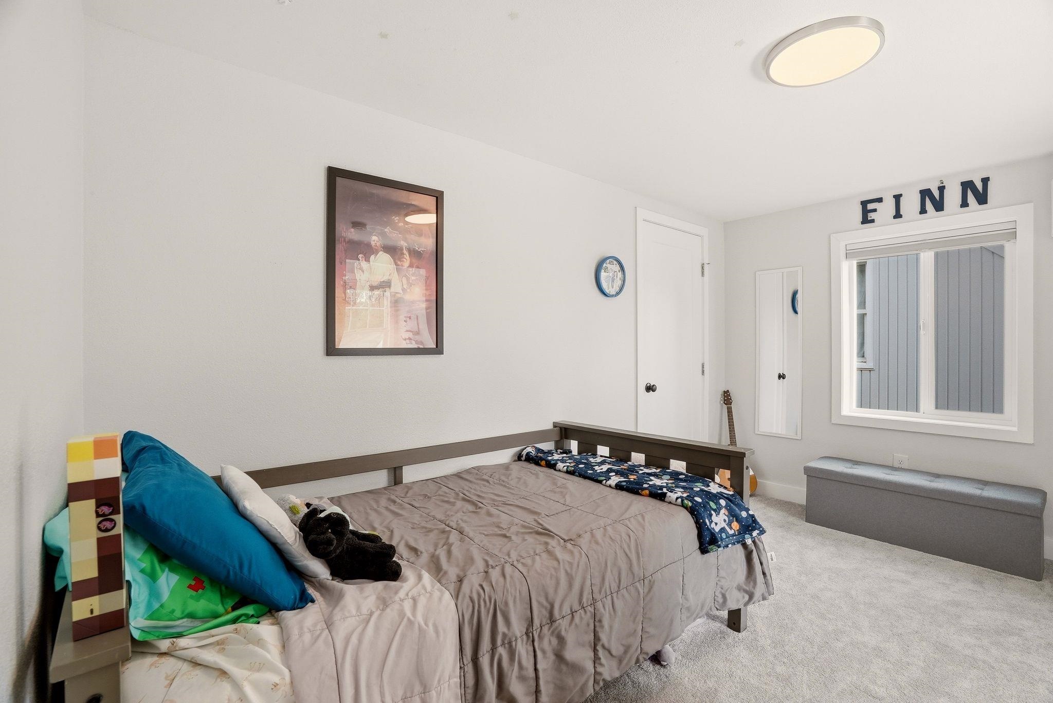 925 E Thurston Ave - Photo 23