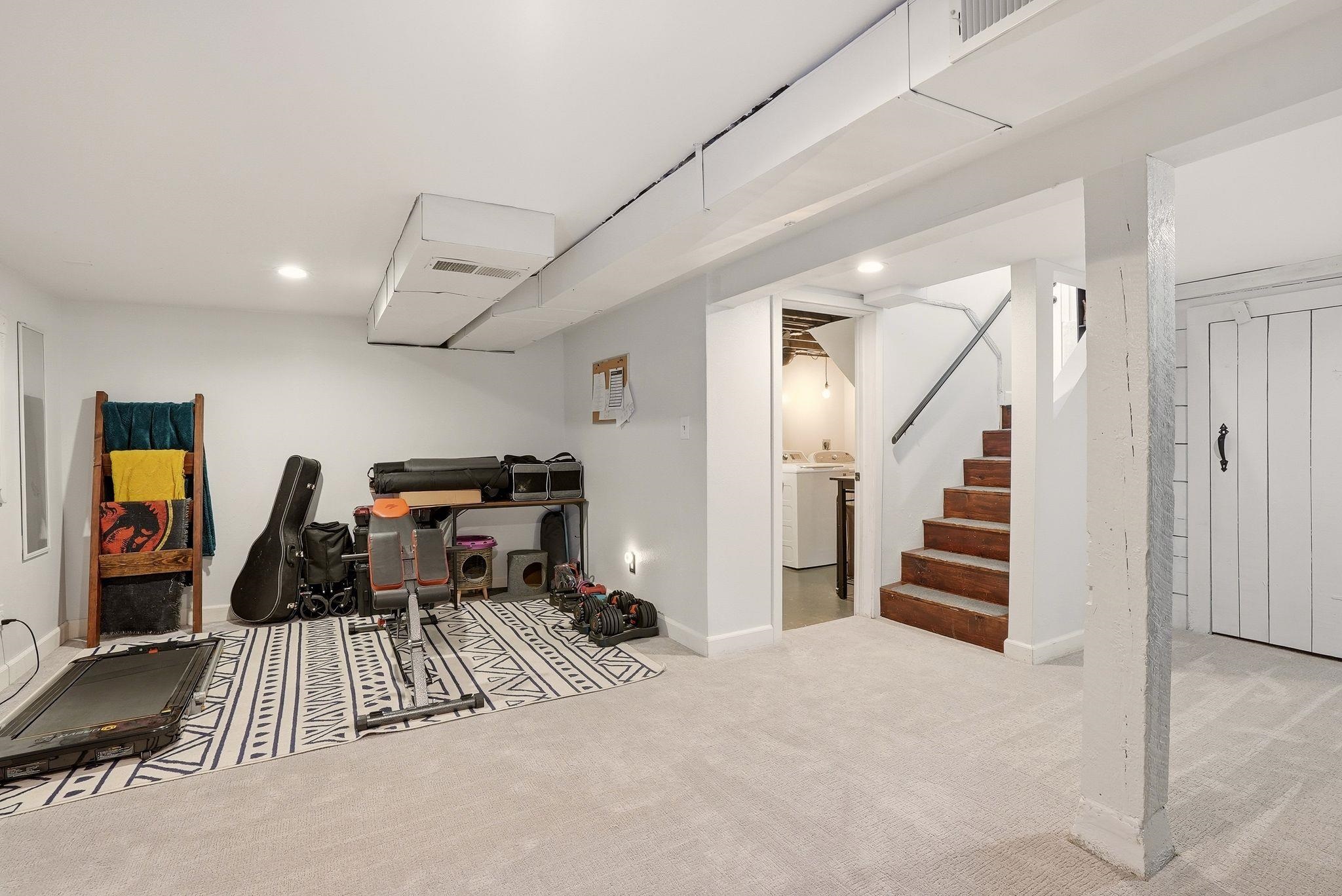 925 E Thurston Ave - Photo 25