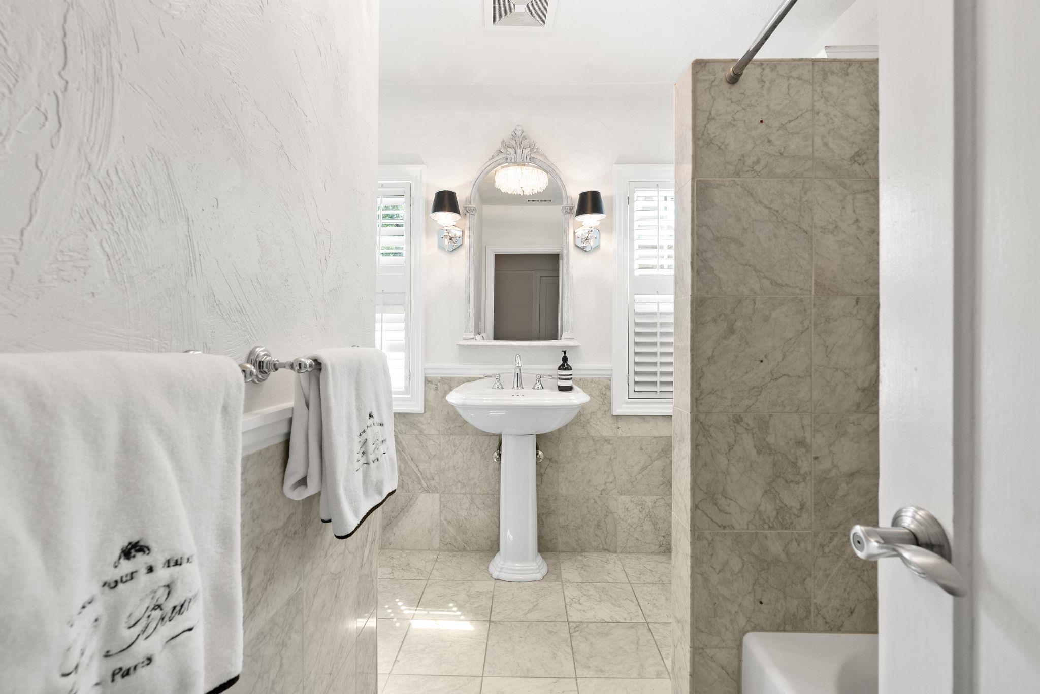 514 W 19th Ave - Photo 37