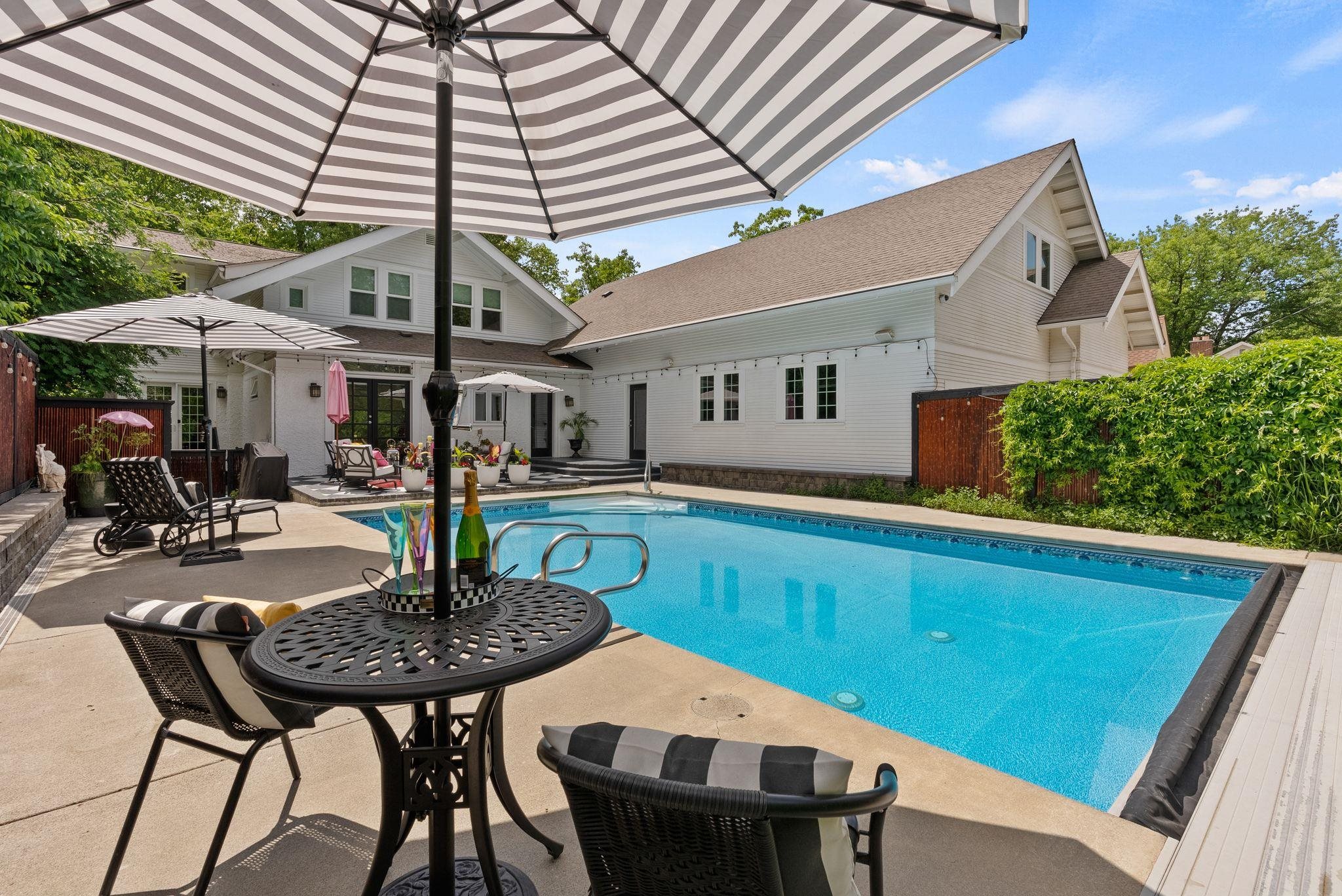 514 W 19th Ave - Photo 40