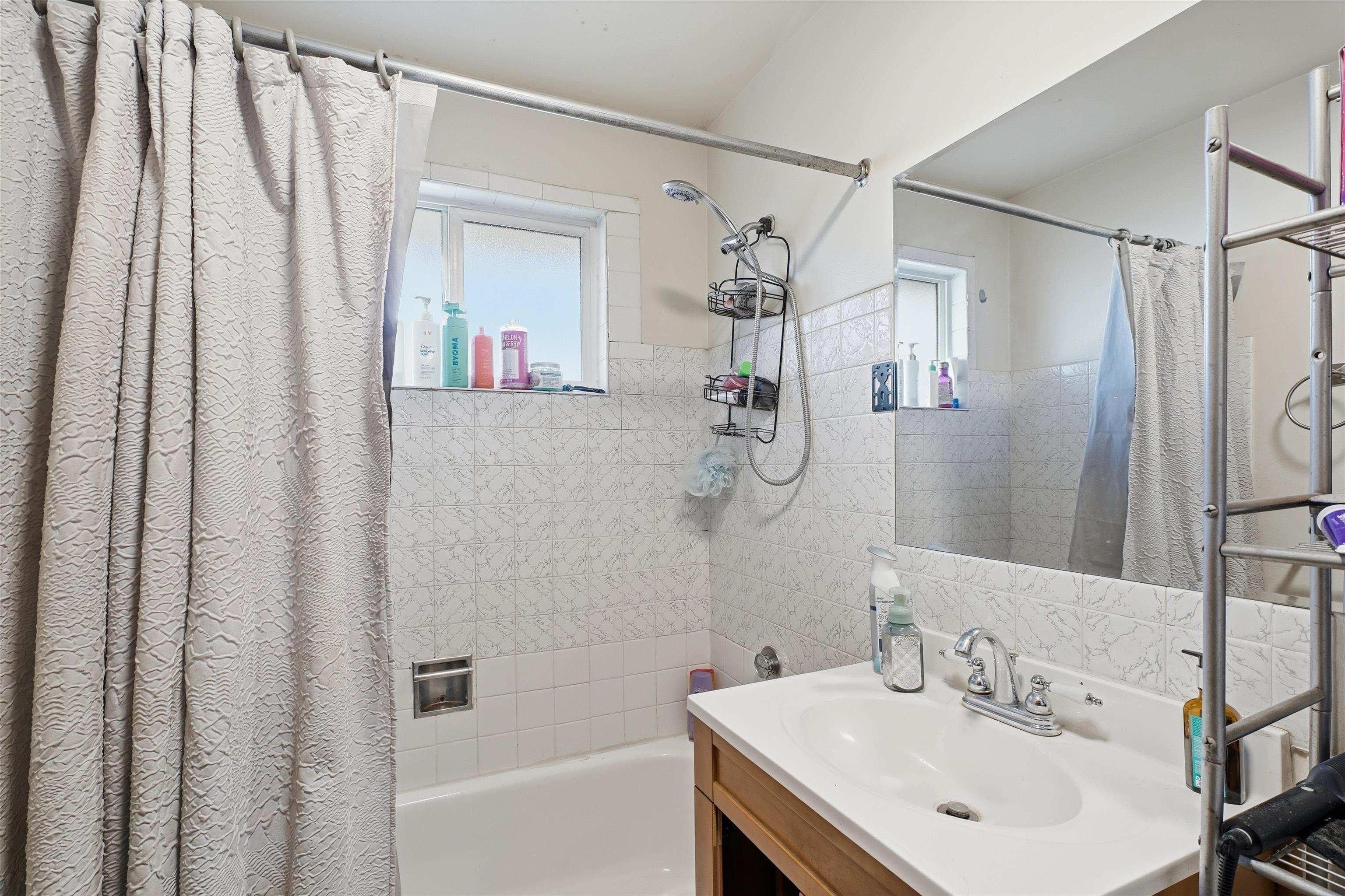 1315 E Bridgeport Ave - Photo 11