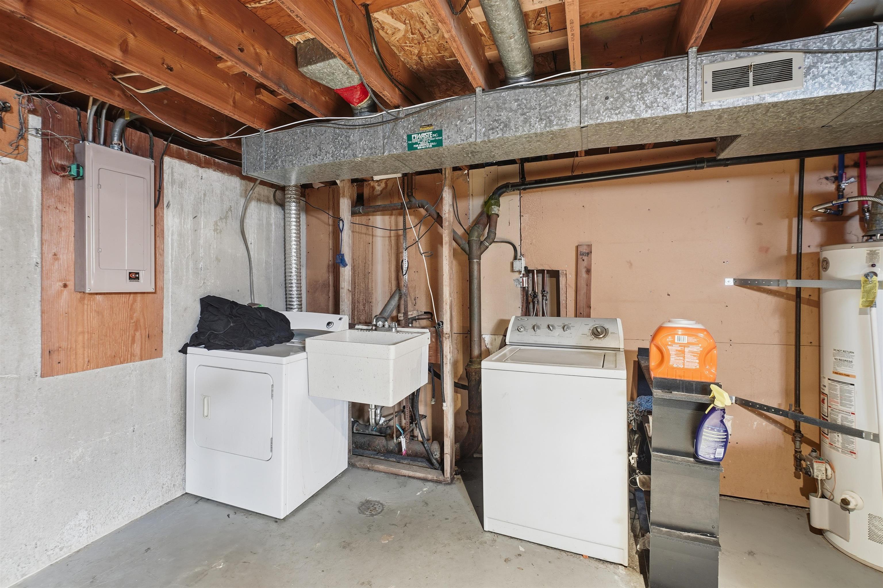 1315 E Bridgeport Ave - Photo 16