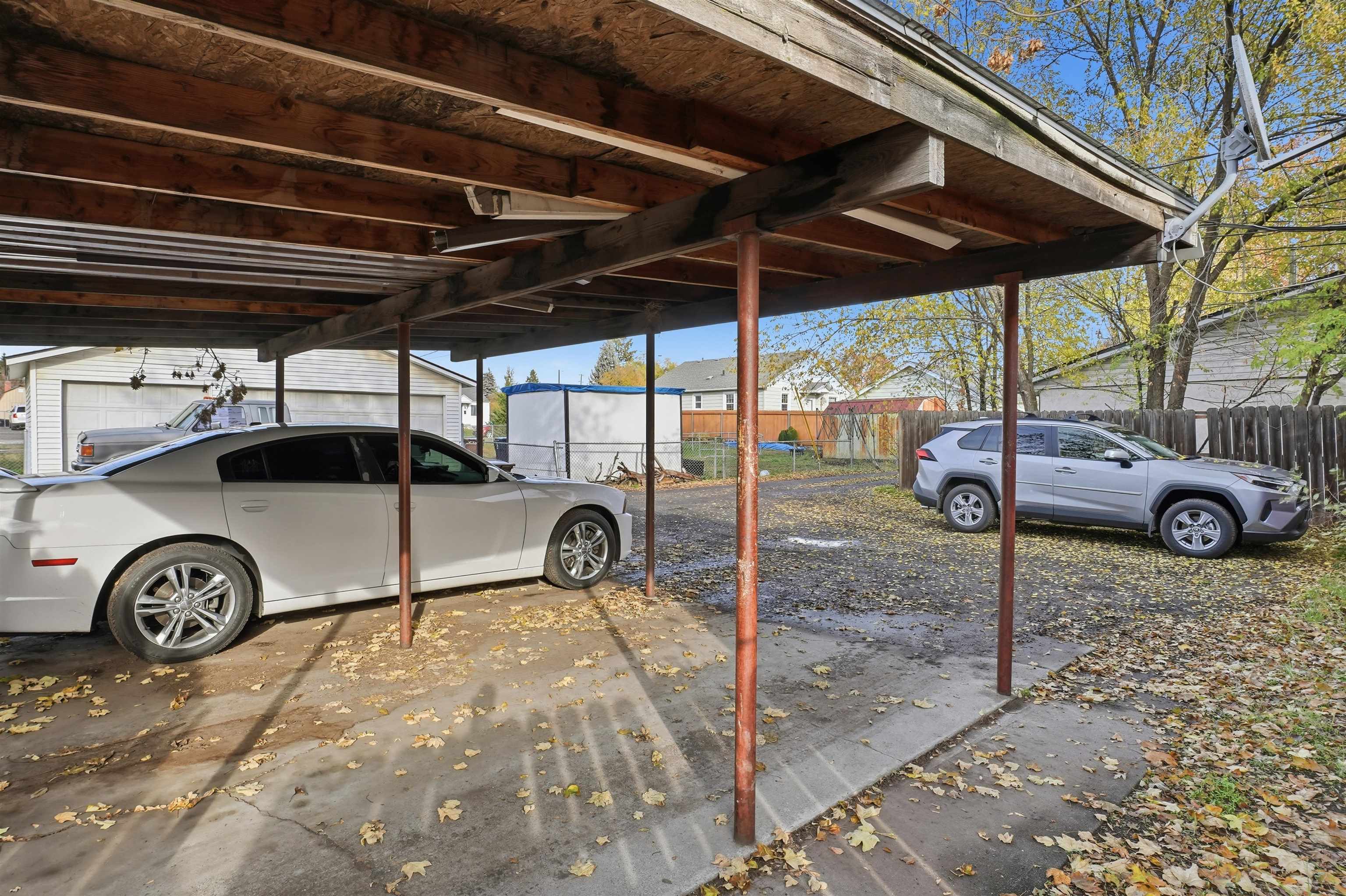 1315 E Bridgeport Ave - Photo 20