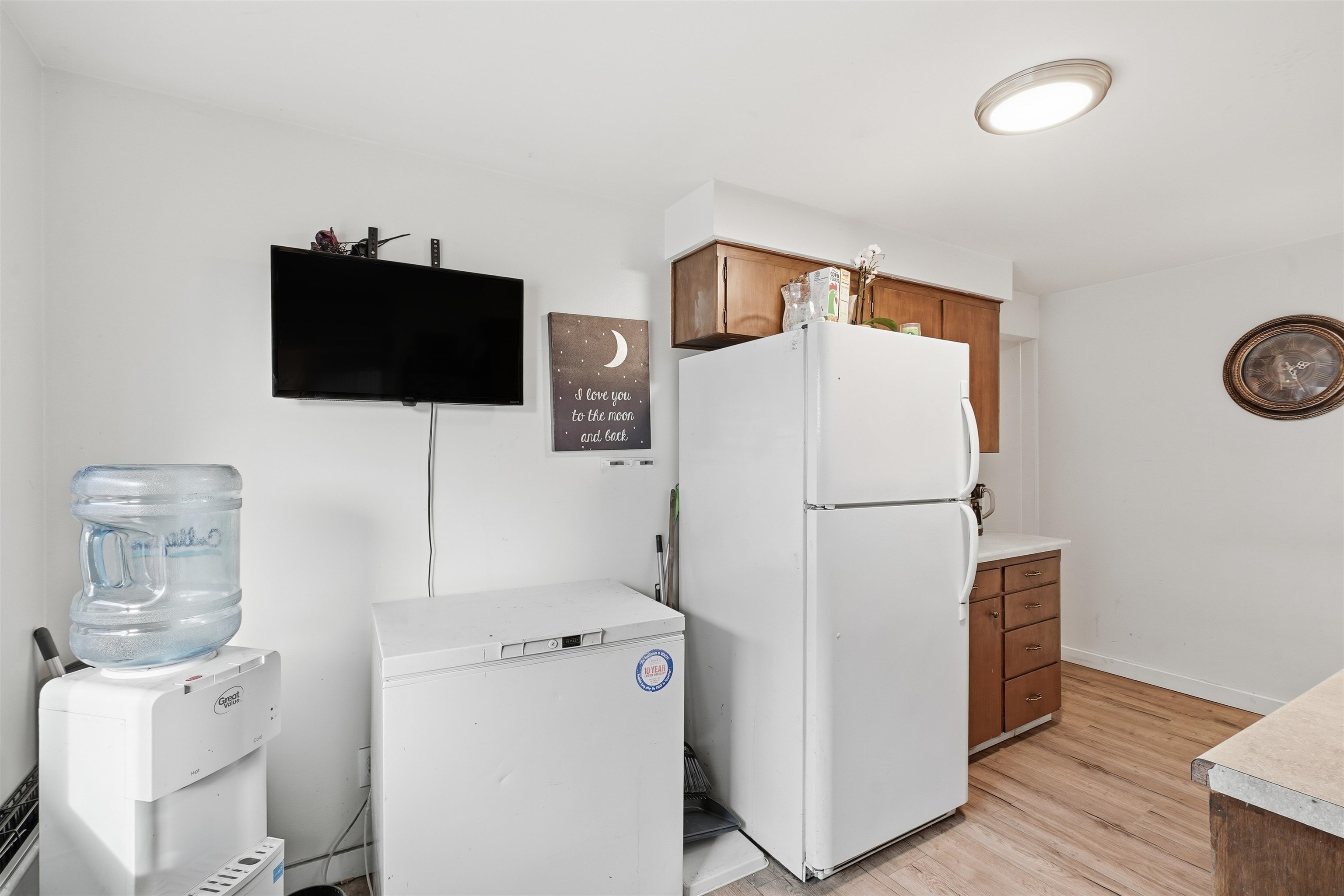 1315 E Bridgeport Ave - Photo 5
