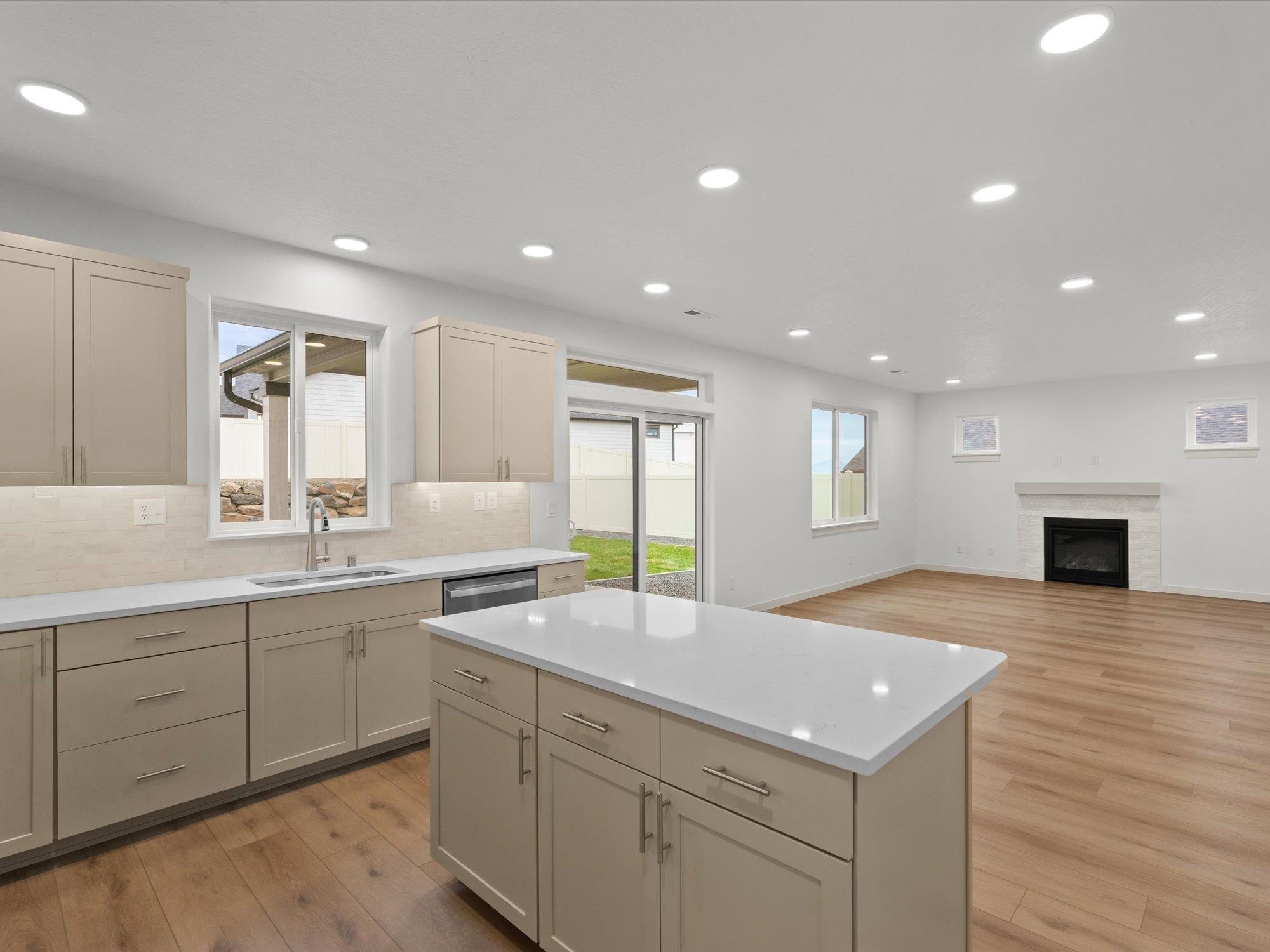 18115 E Barclay Ct - Photo 11