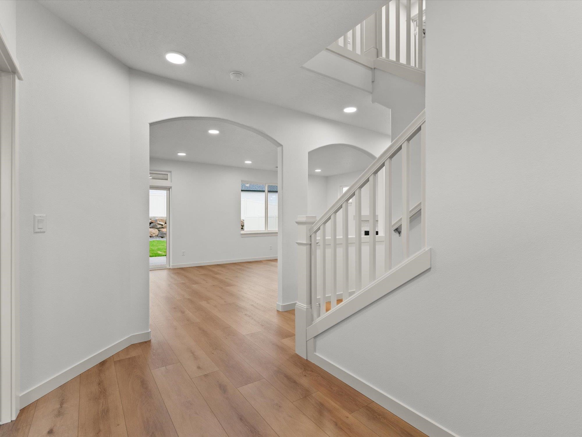 18115 E Barclay Ct - Photo 4