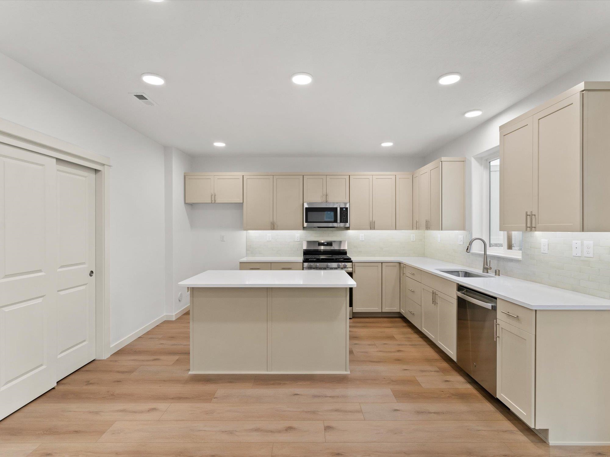 18115 E Barclay Ct - Photo 9