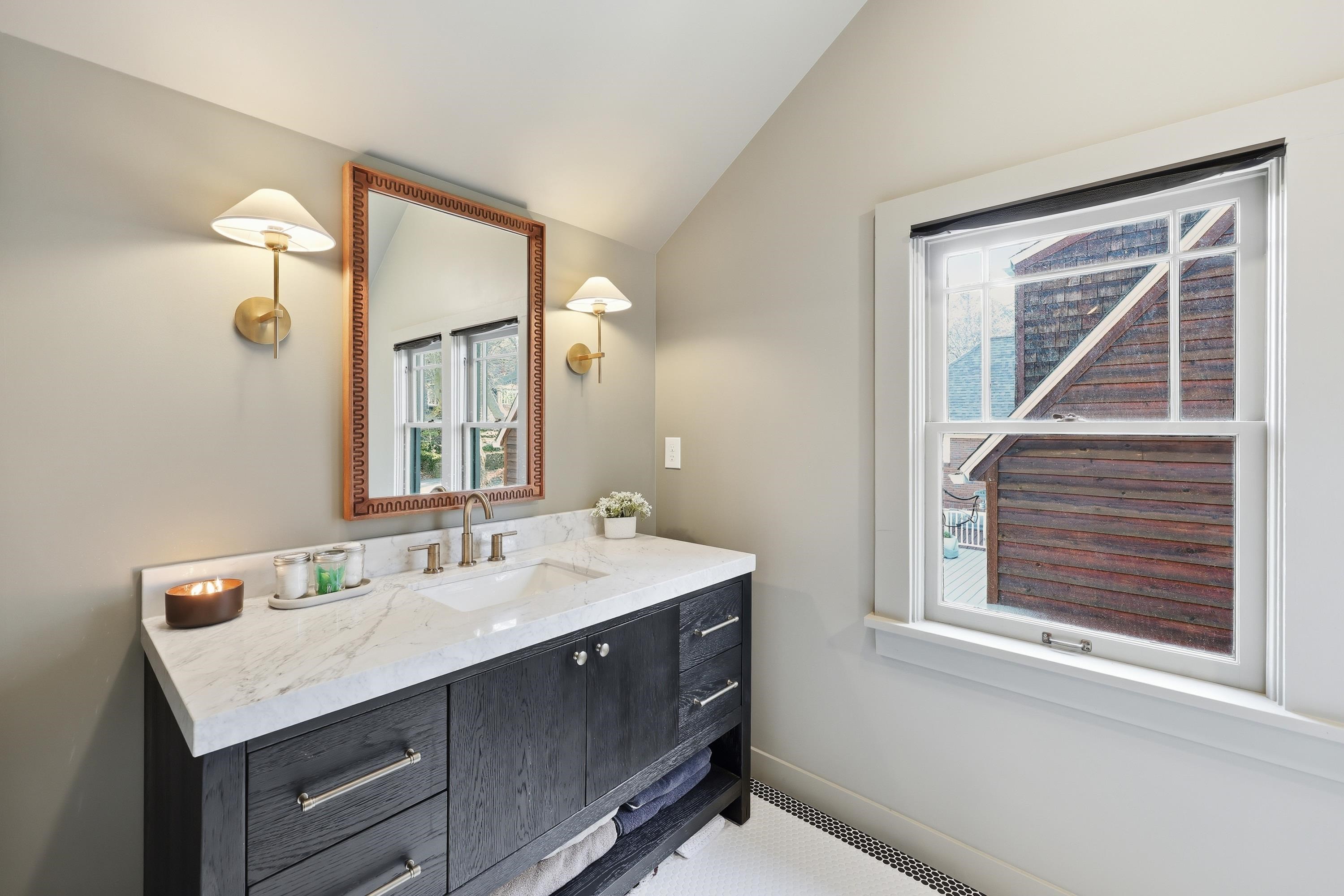 618 W 22nd Ave - Photo 18