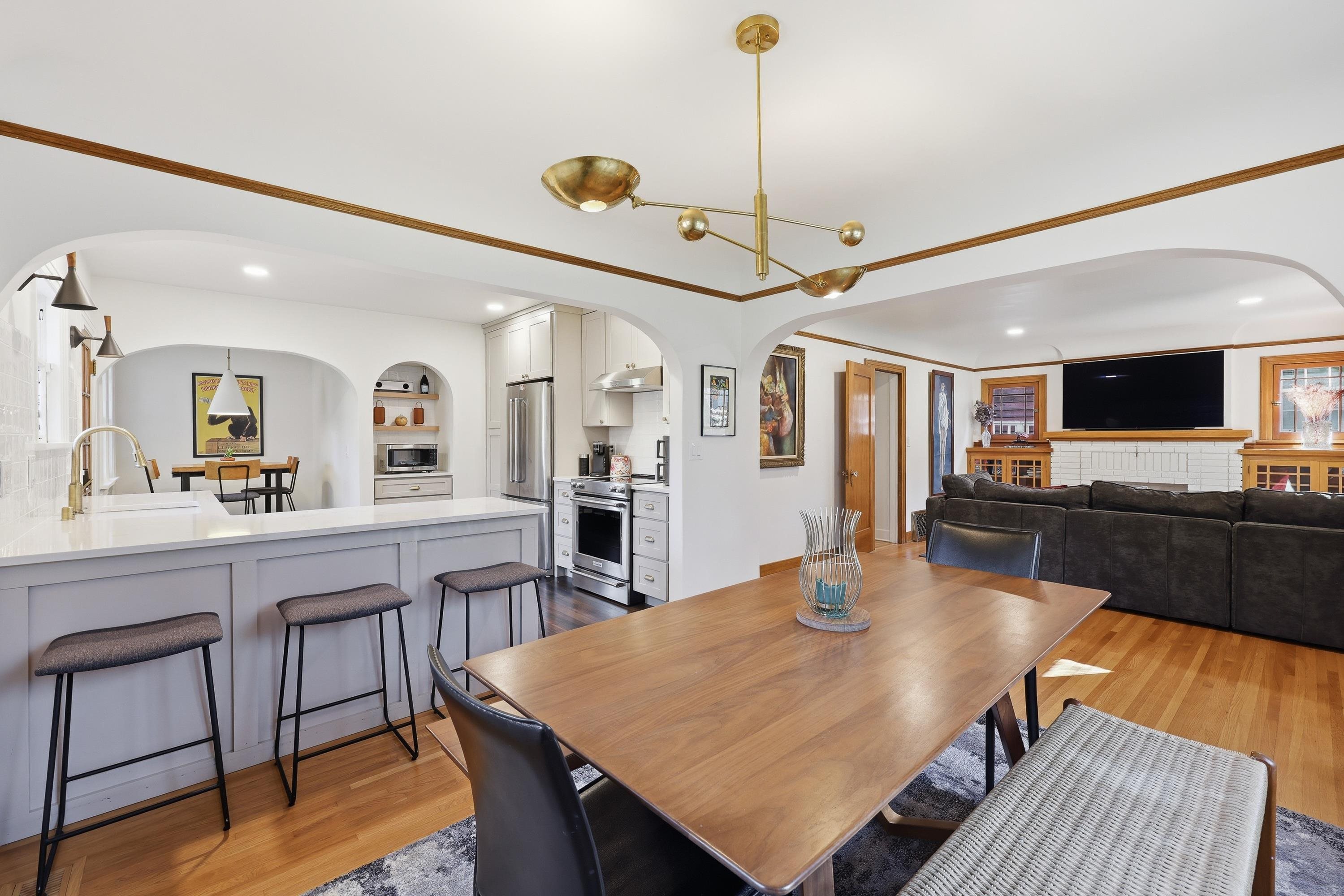 618 W 22nd Ave - Photo 3