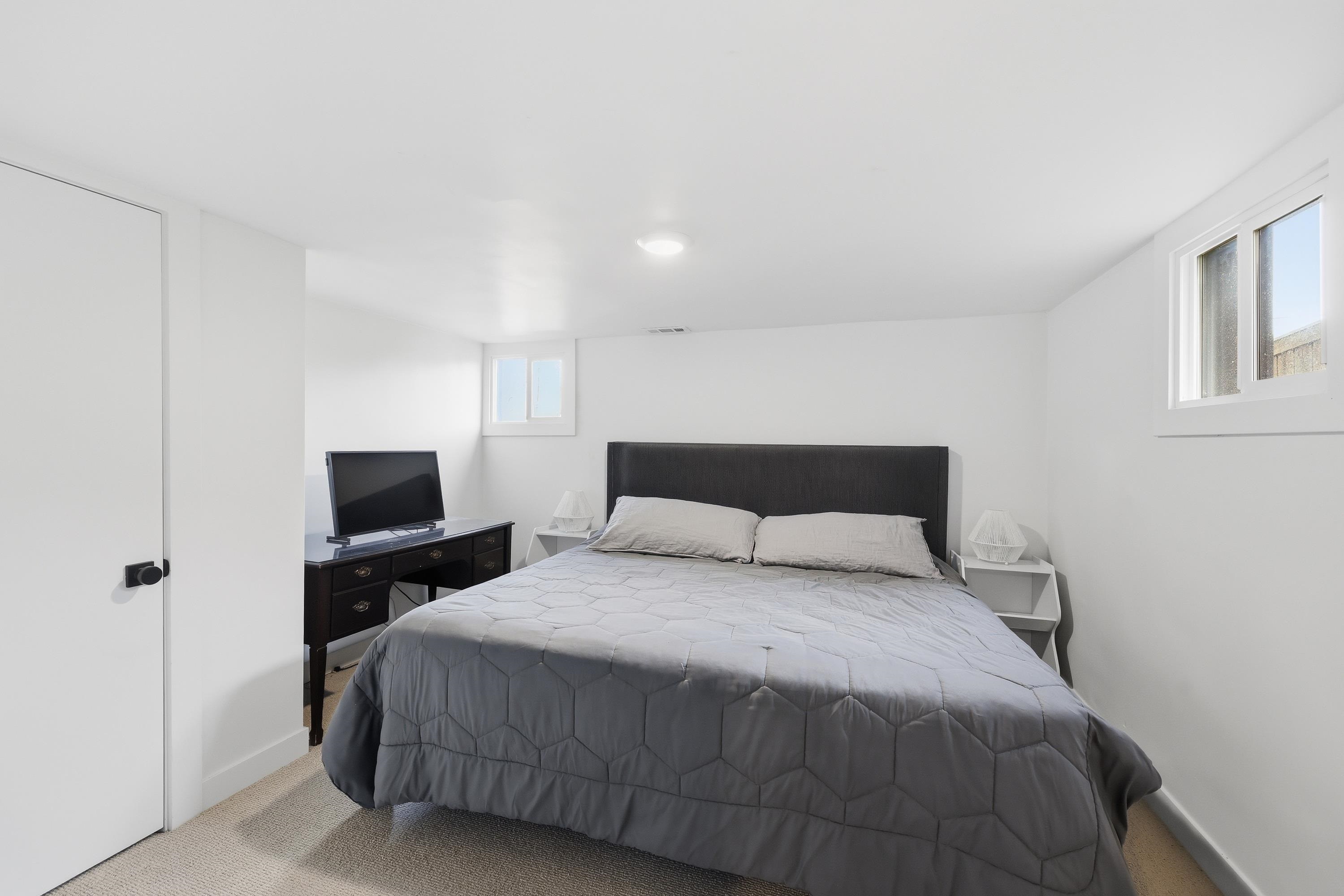 618 W 22nd Ave - Photo 25