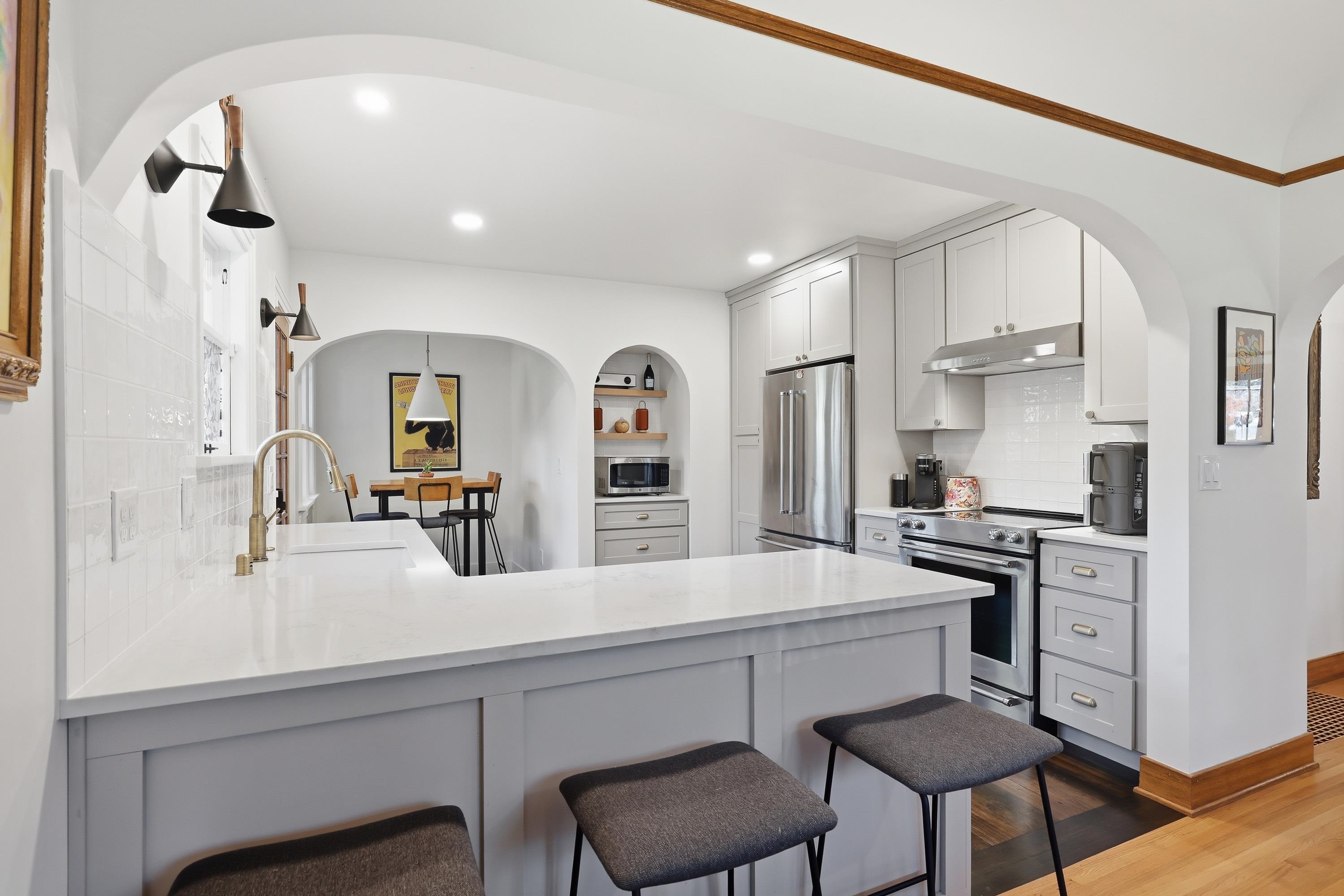 618 W 22nd Ave - Photo 4