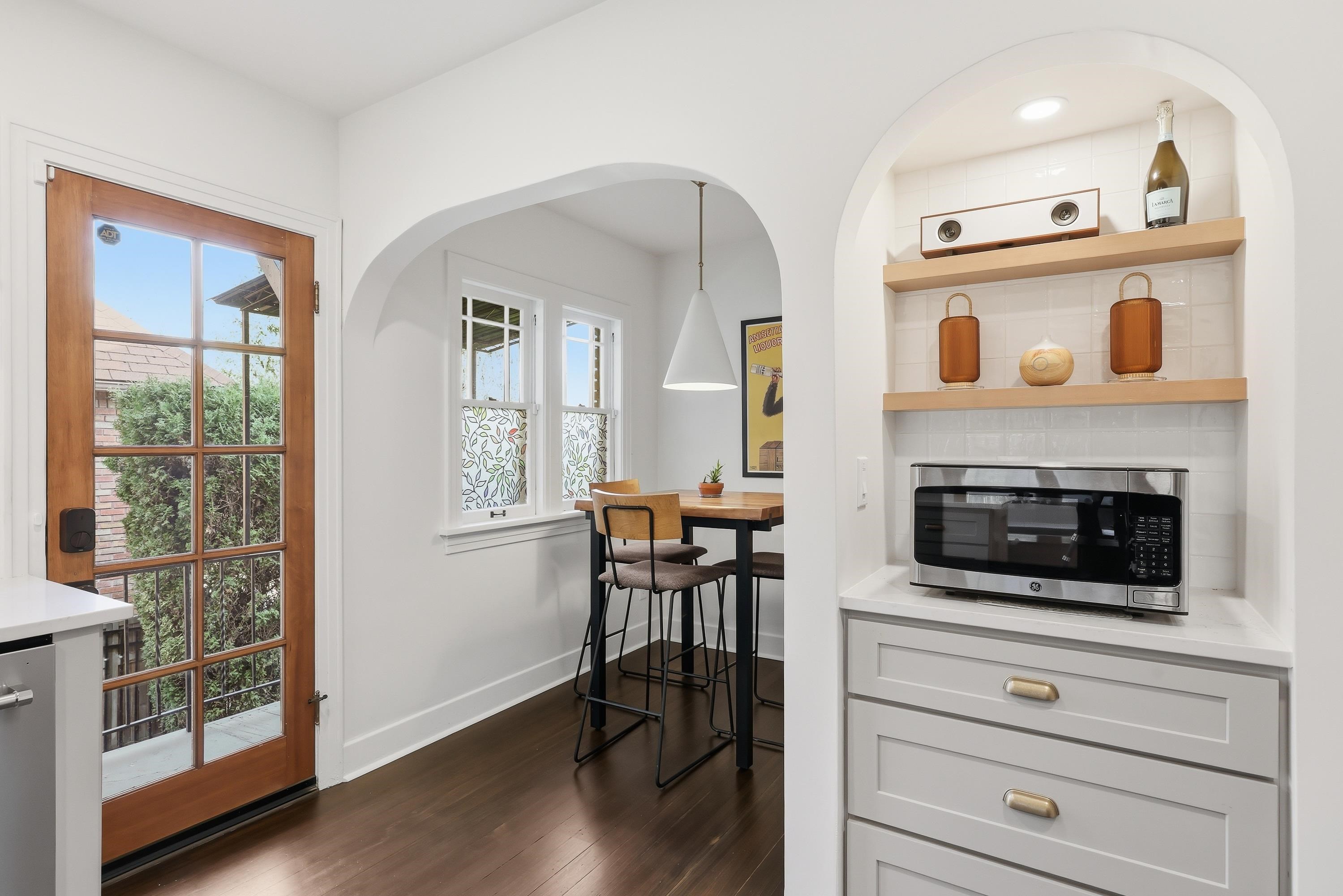 618 W 22nd Ave - Photo 8