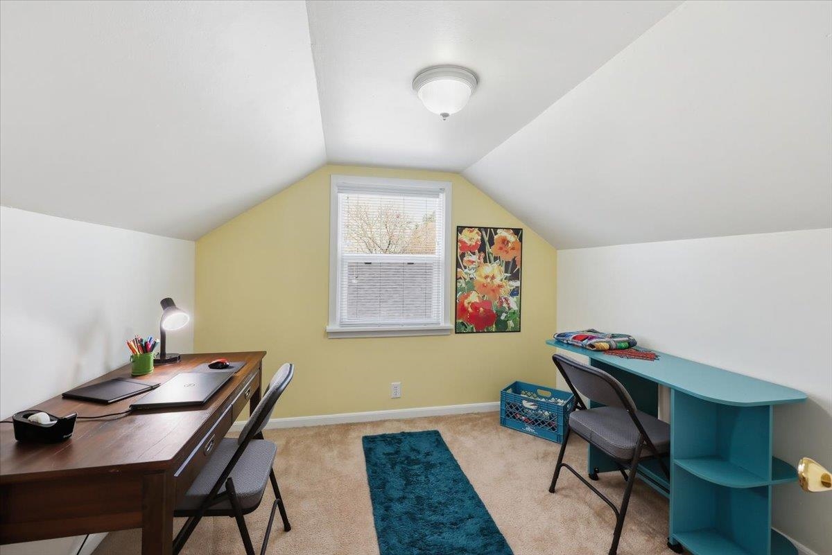 5023 N. HOWARD St - Photo 12