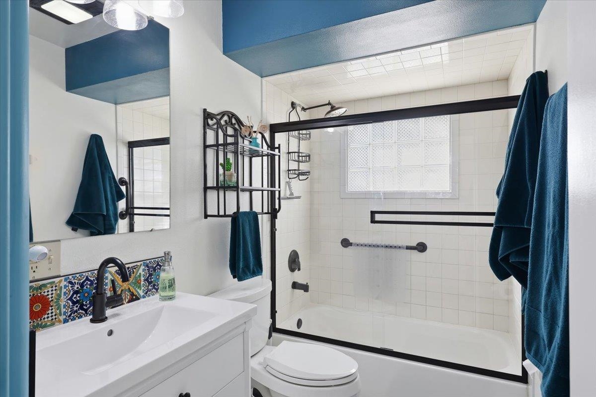 5023 N. HOWARD St - Photo 9
