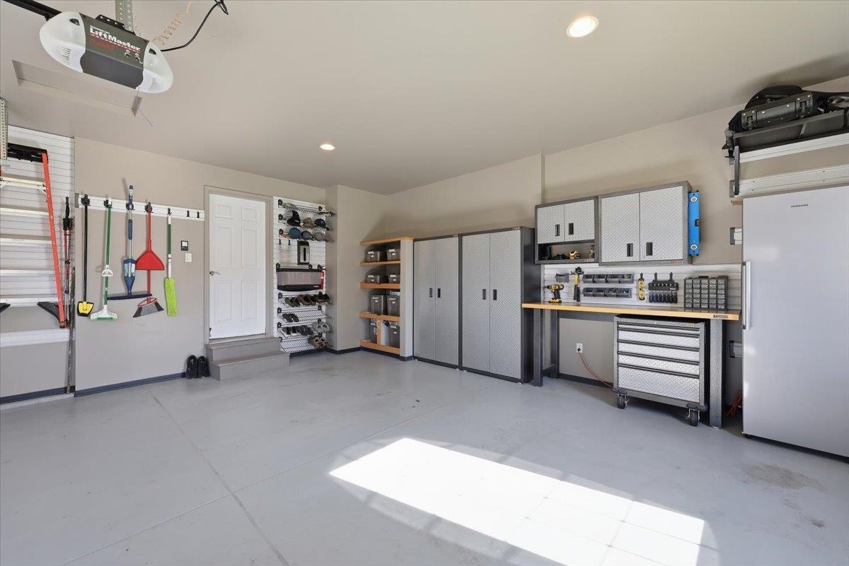 17404 Springview Ln - Photo 18