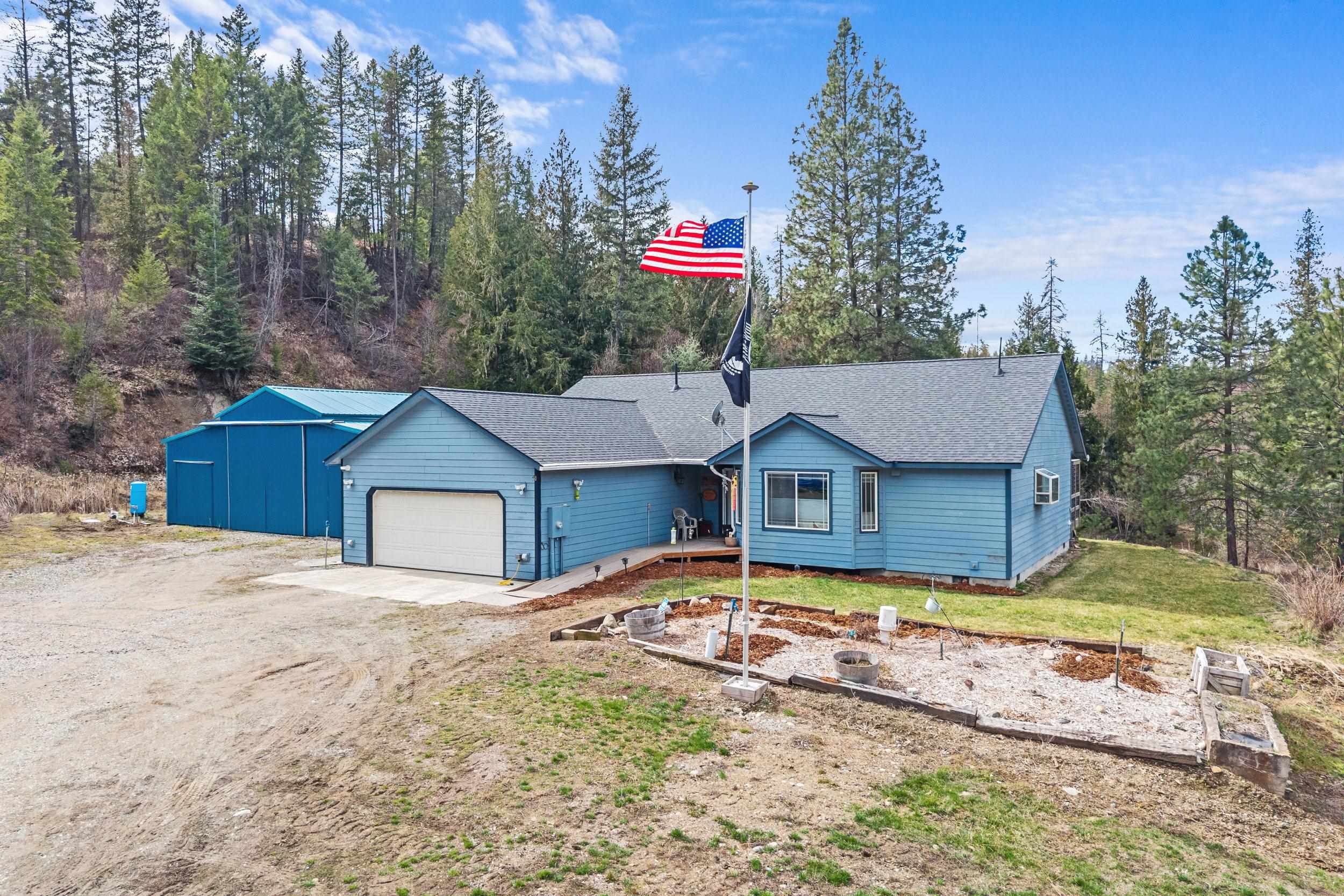 1527 Pingston Creek Rd - Photo 1