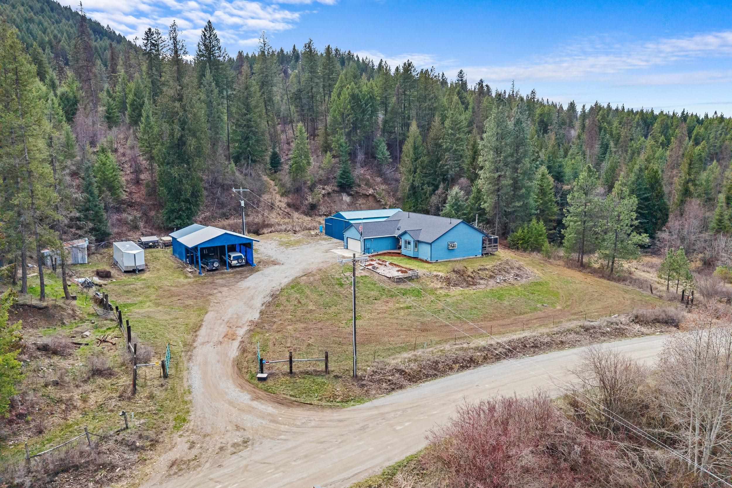 1527 Pingston Creek Rd - Photo 2