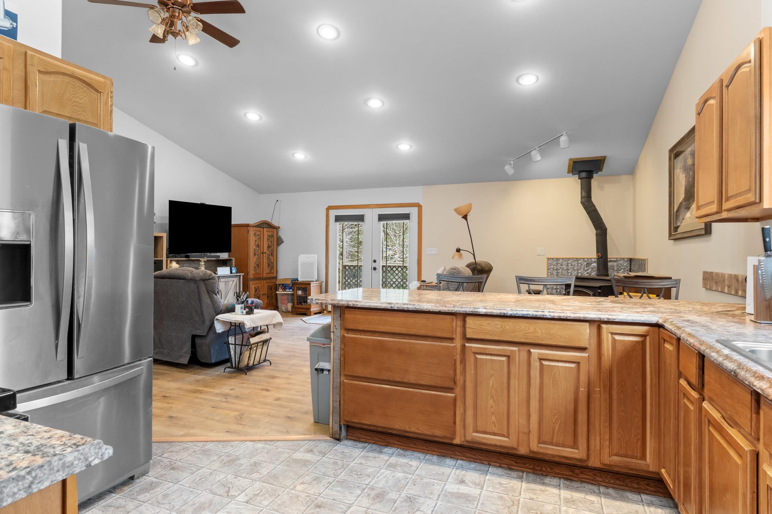 1527 Pingston Creek Rd - Photo 19