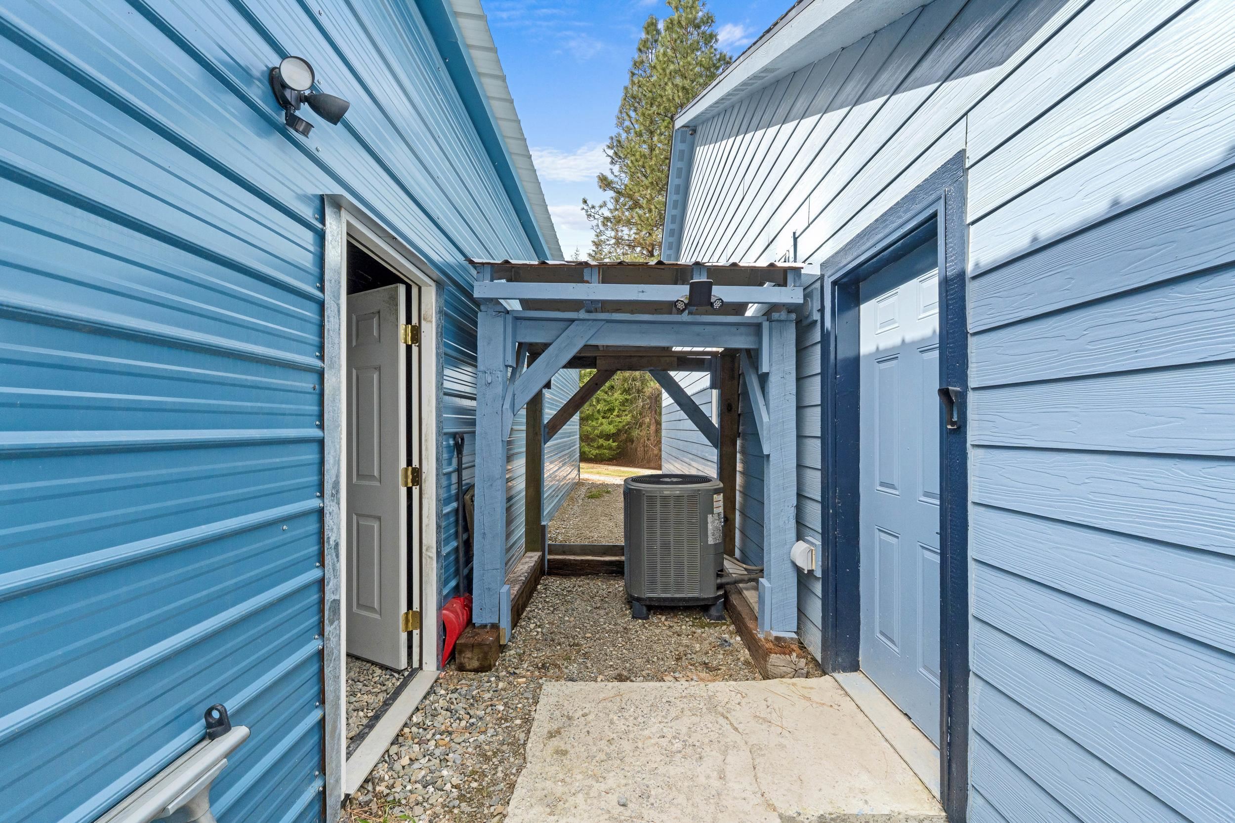 1527 Pingston Creek Rd - Photo 37
