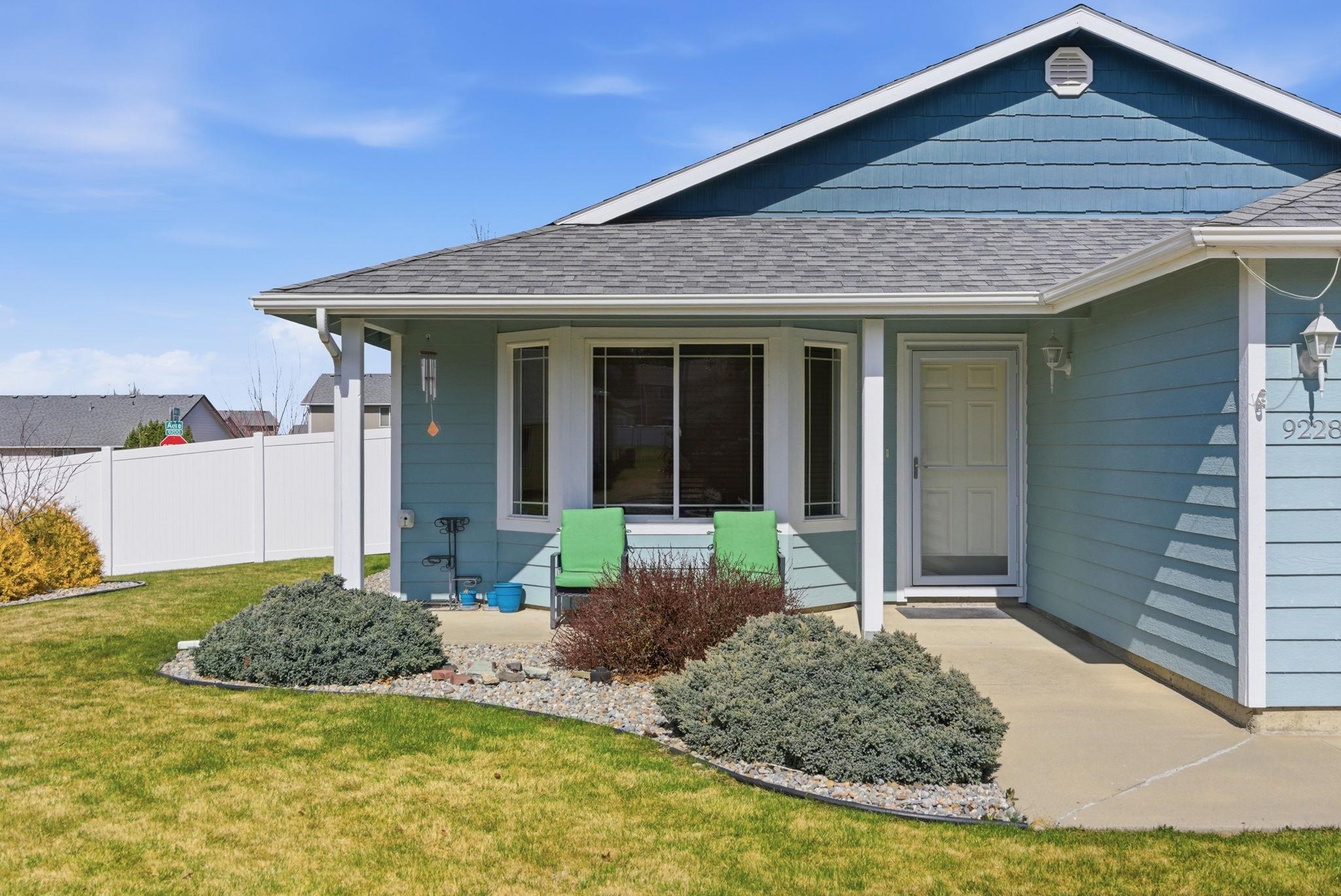 9228 W W 72nd Ct - Photo 3