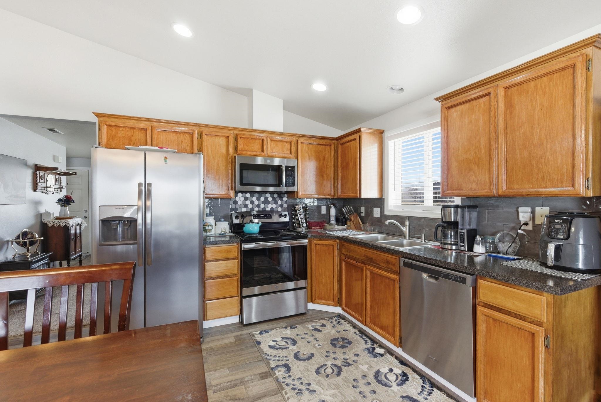 9228 W W 72nd Ct - Photo 10