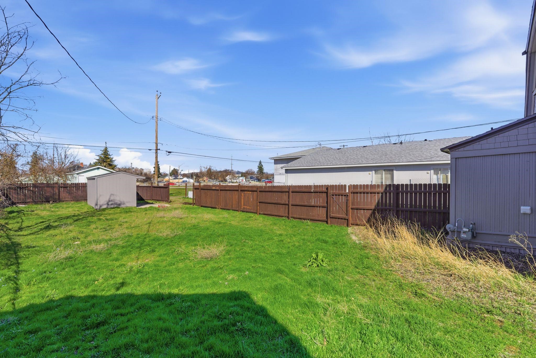 1919 E 4th Ave - Photo 15
