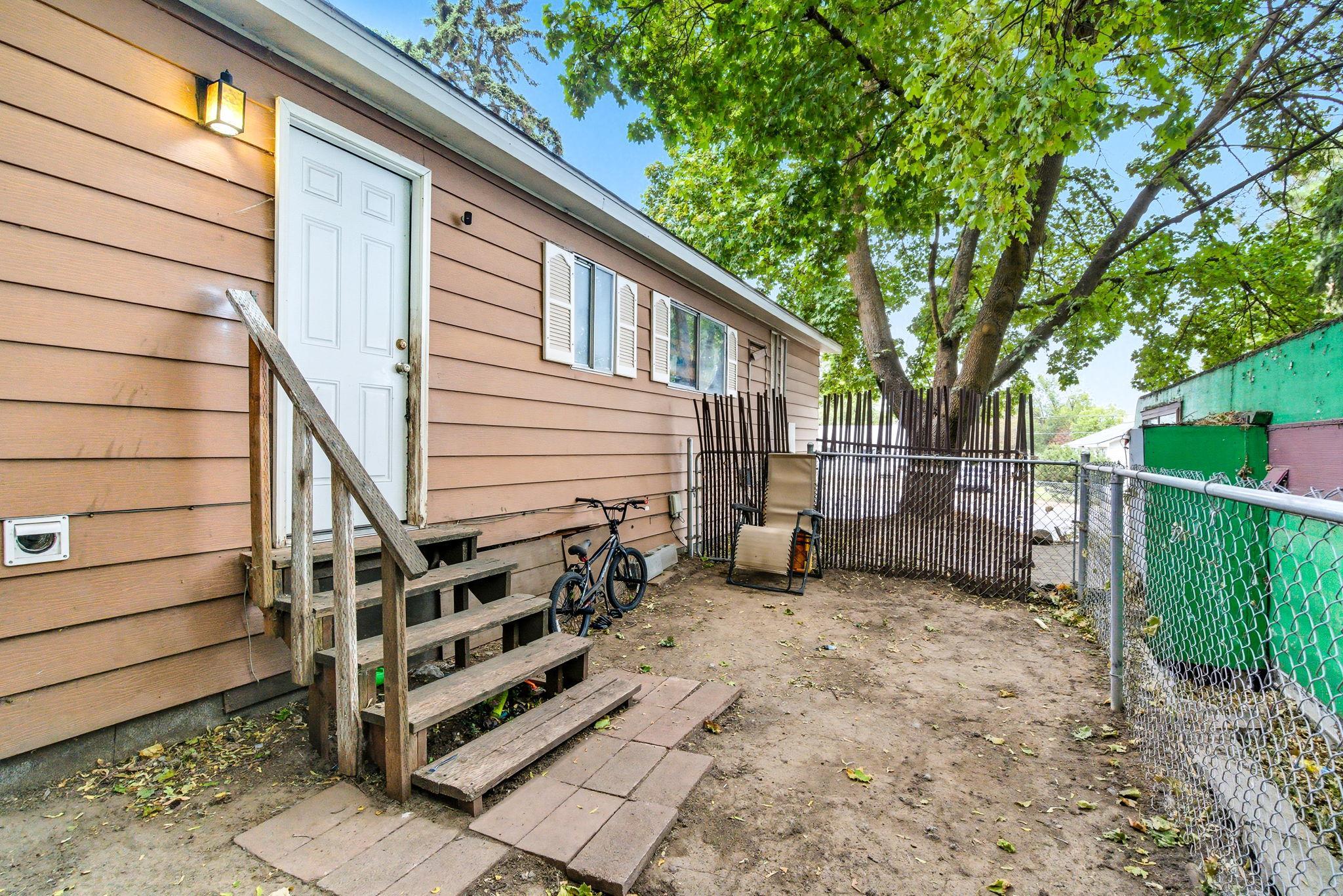 12823 W 13th Ave - Photo 22