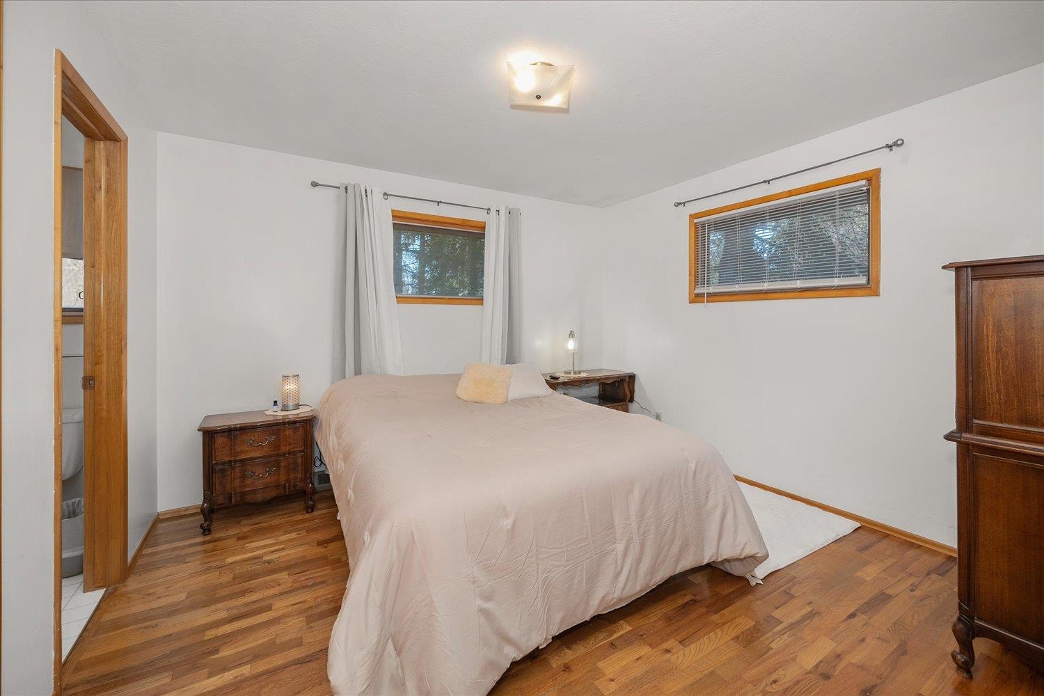 13622 E 16th Ave - Photo 11