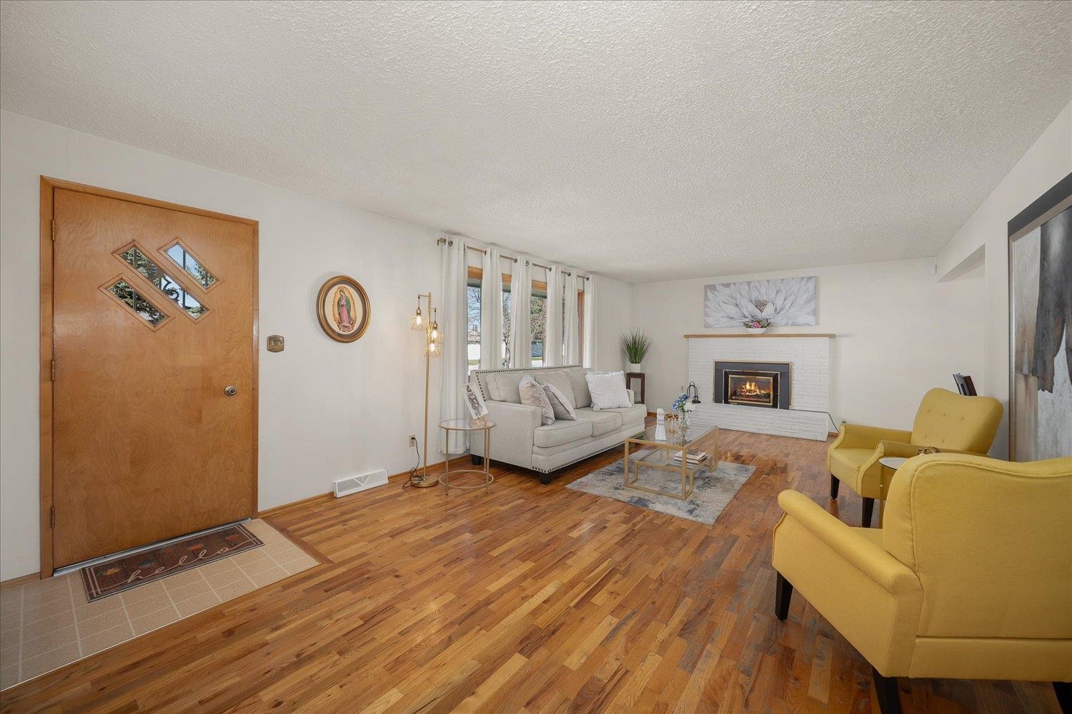 13622 E 16th Ave - Photo 4