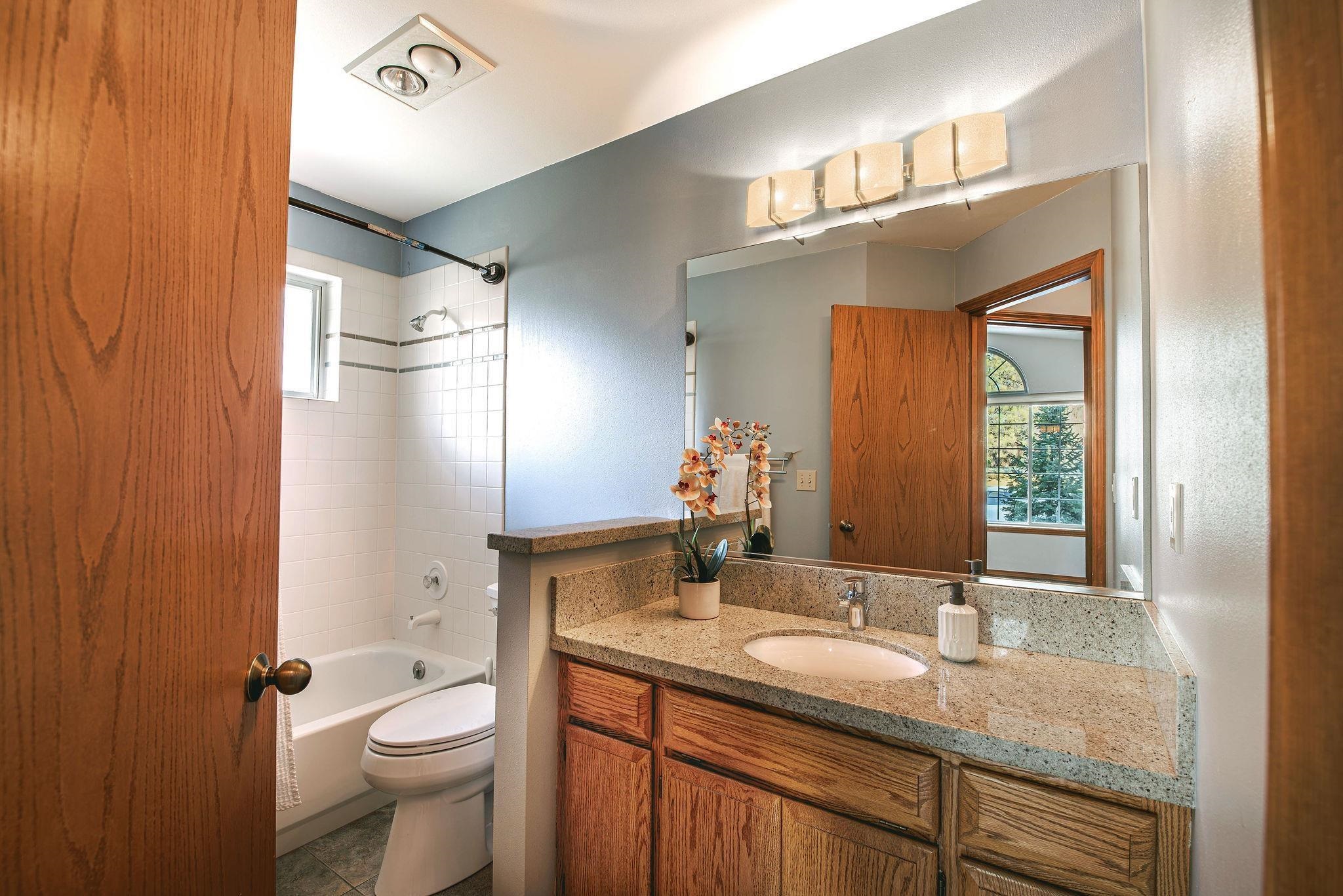 5316 E 18th Ln - Photo 12