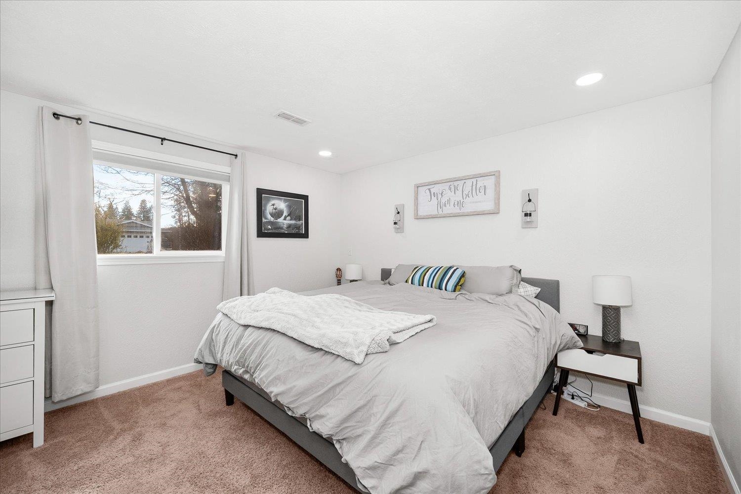 320 W Chatham Ct - Photo 23