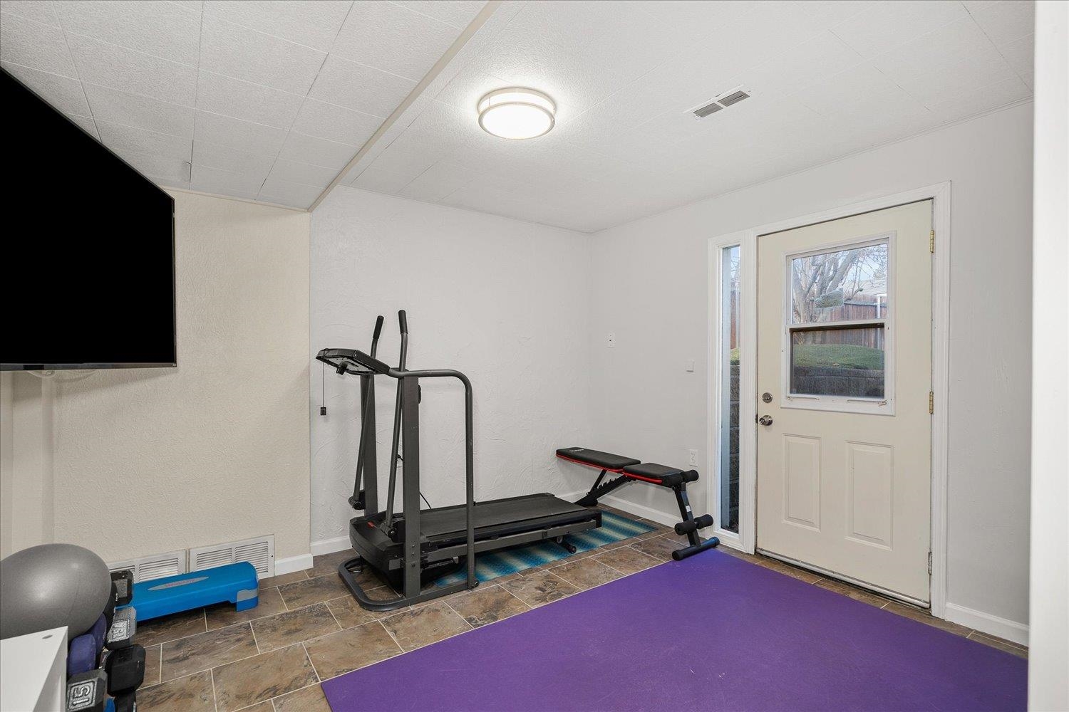 320 W Chatham Ct - Photo 26