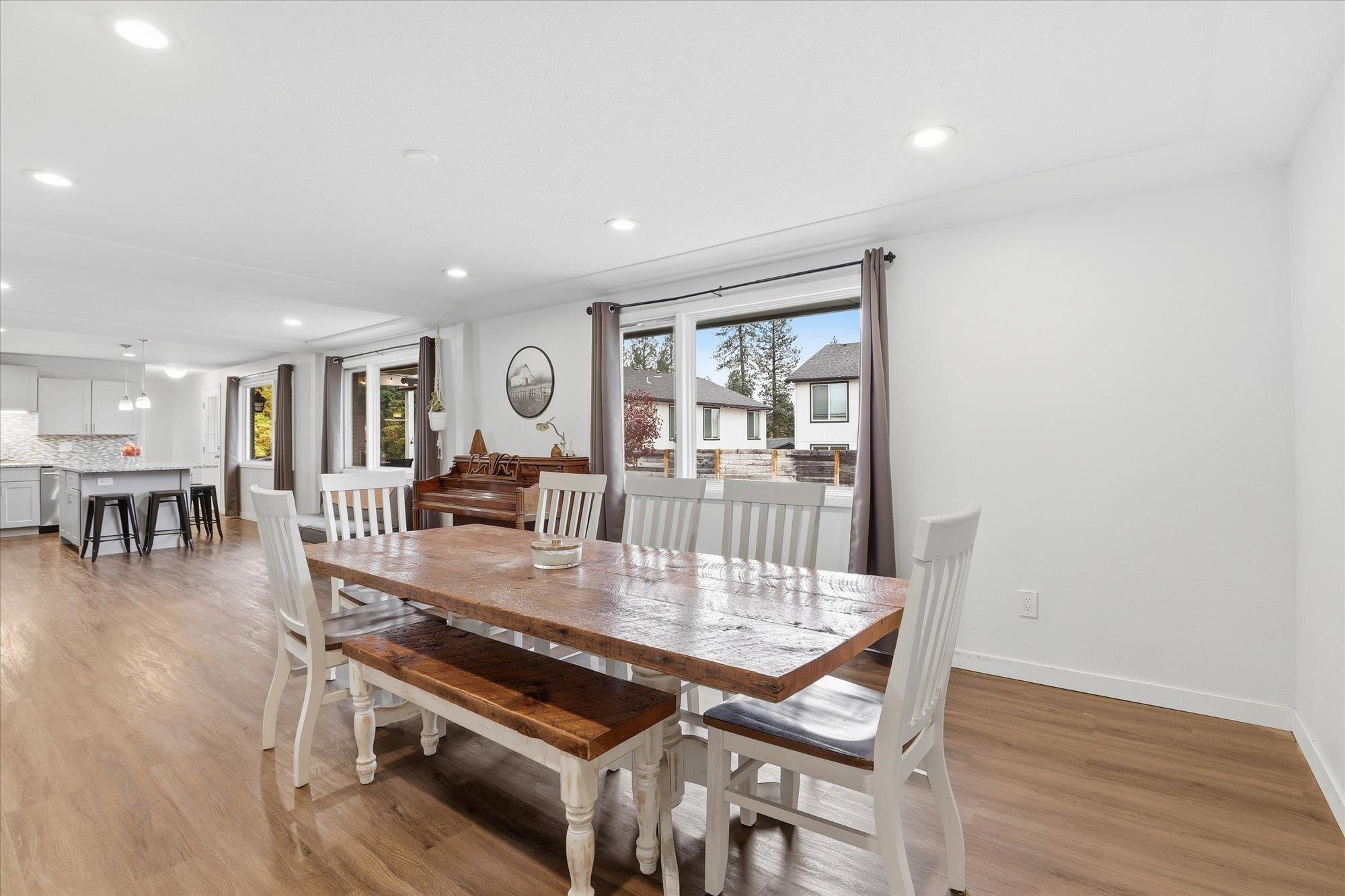 1007 E Farwell Rd - Photo 13