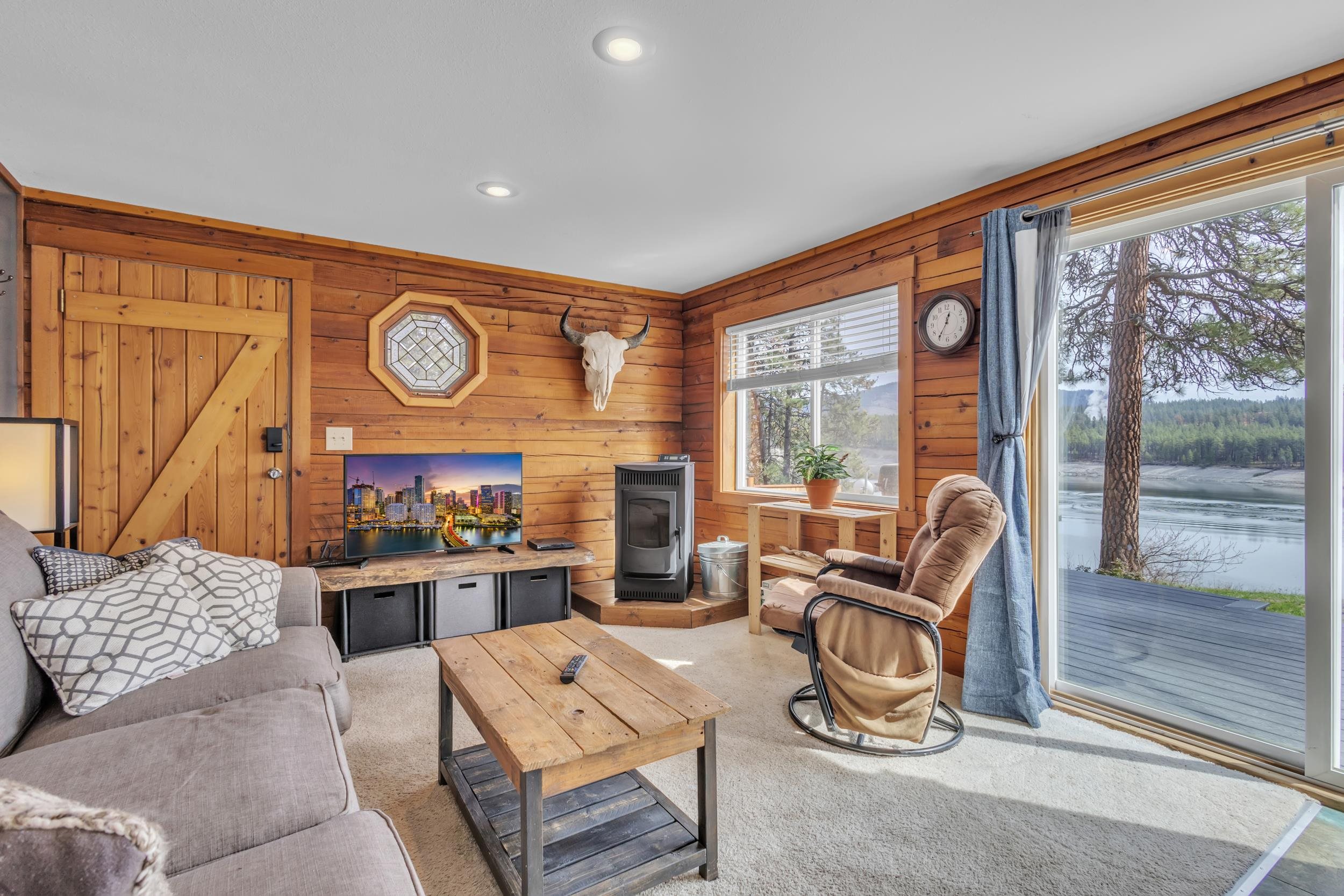 57 Columbia Dr - Photo 4