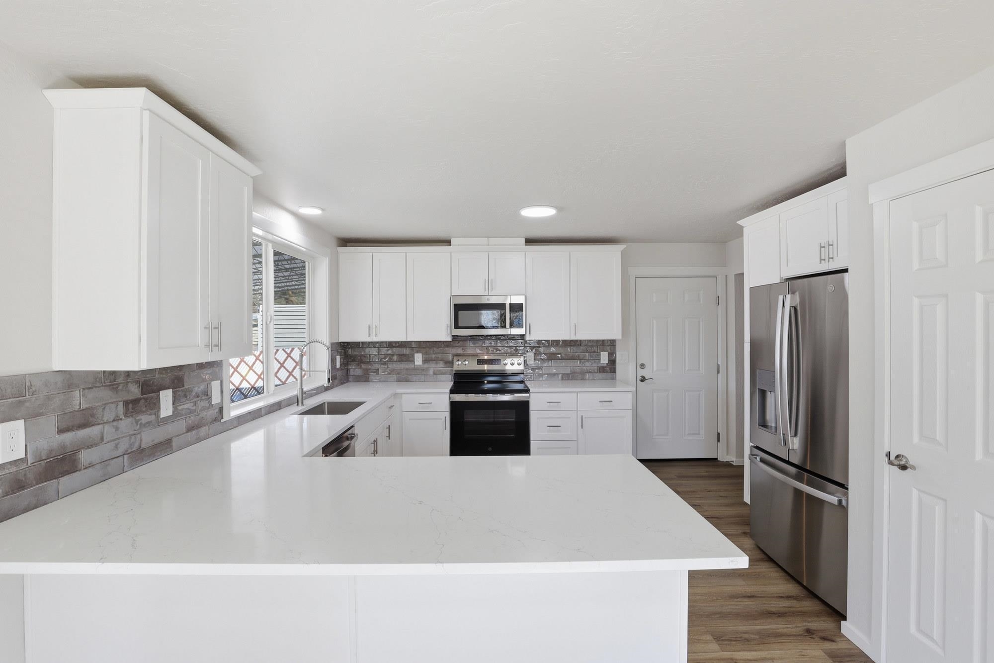 5303 N Howard St - Photo 11