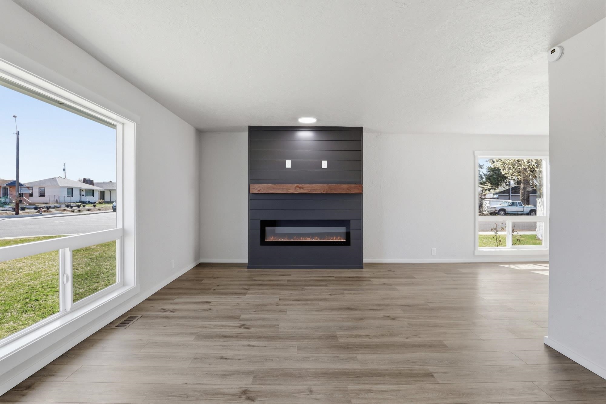 5303 N Howard St - Photo 7