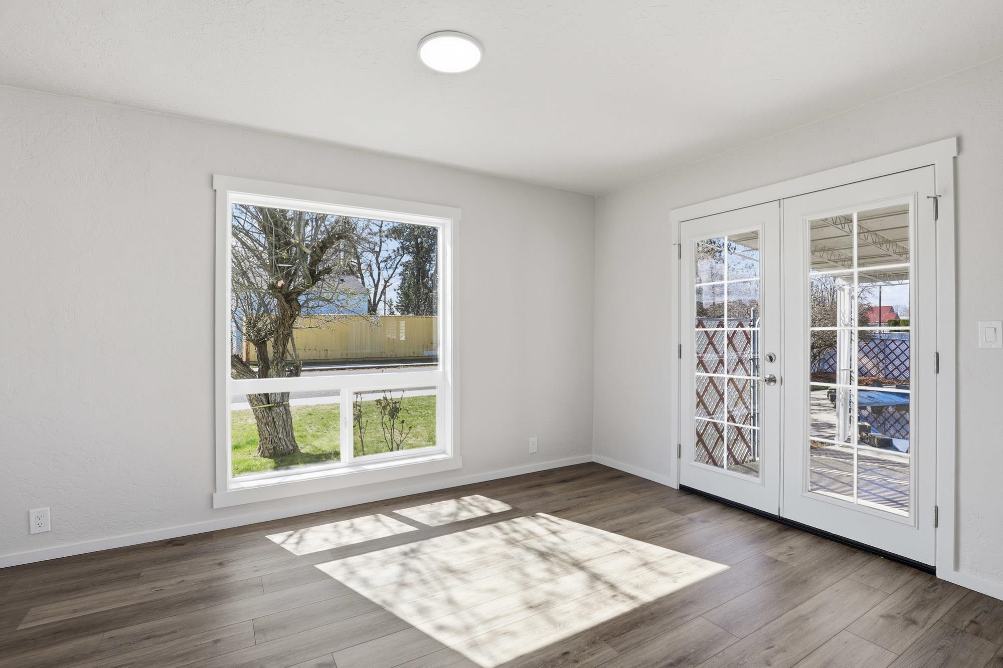 5303 N Howard St - Photo 9