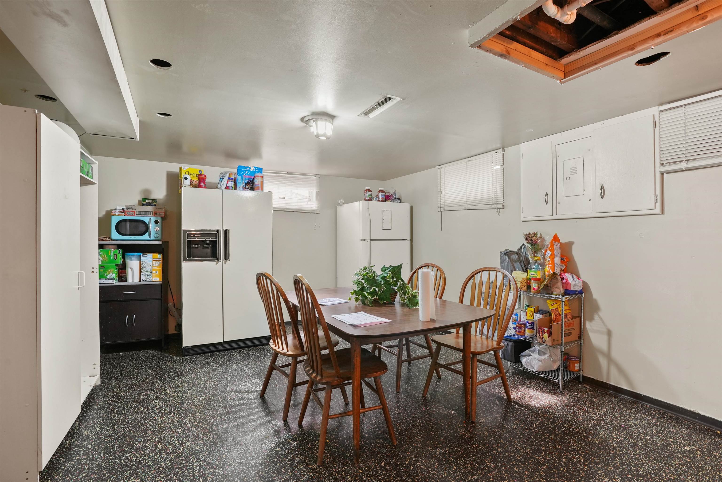 1307 E Mission Ave - Photo 17