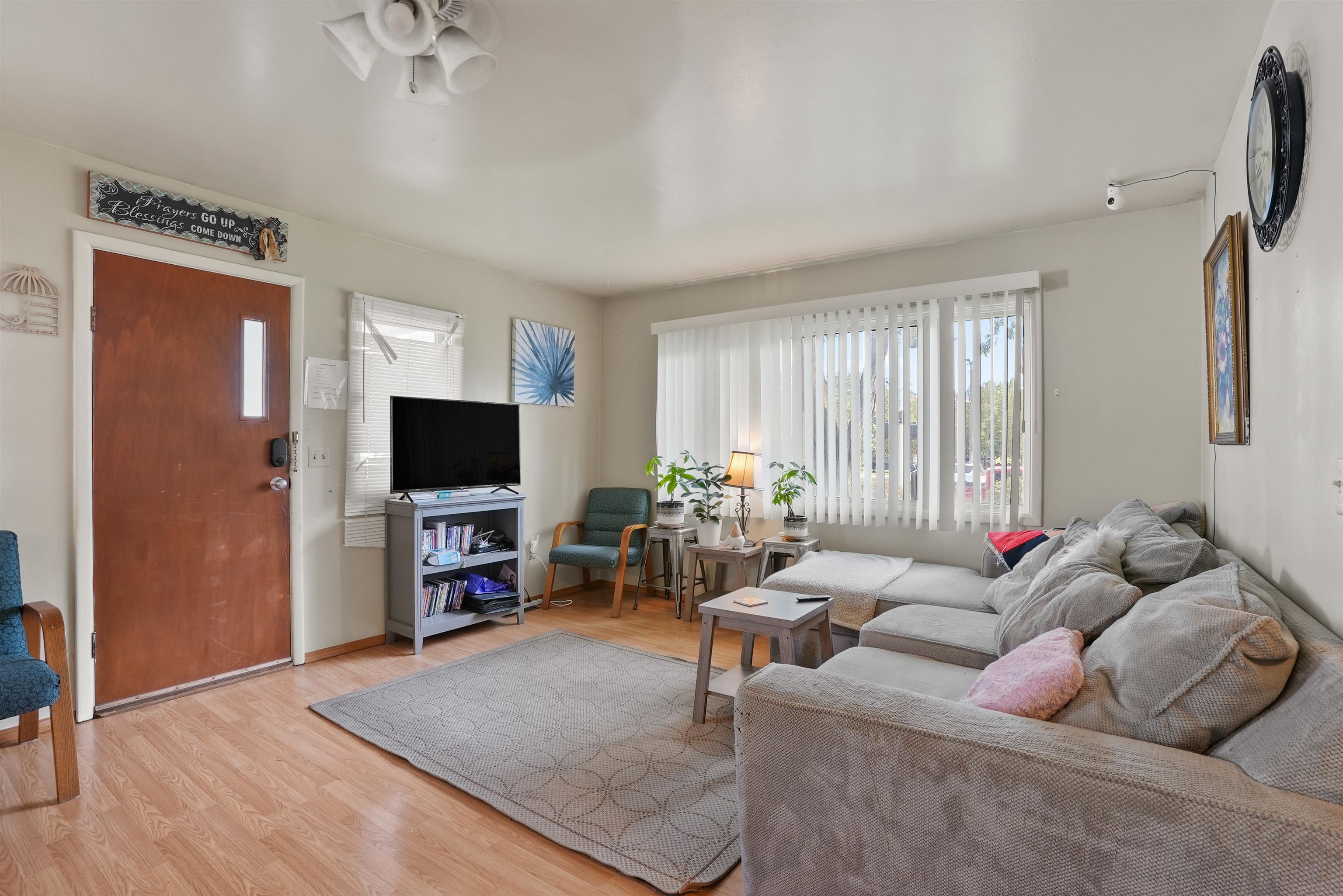 1307 E Mission Ave - Photo 5