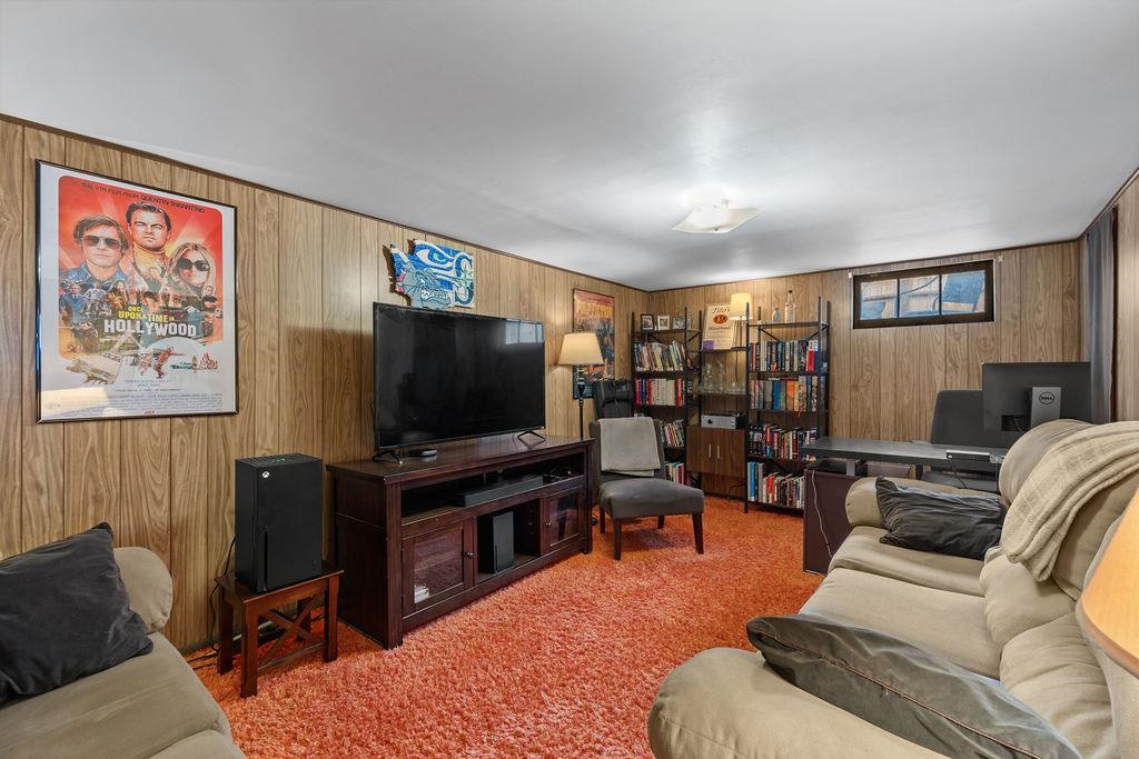 1303 E Princeton Ave - Photo 19