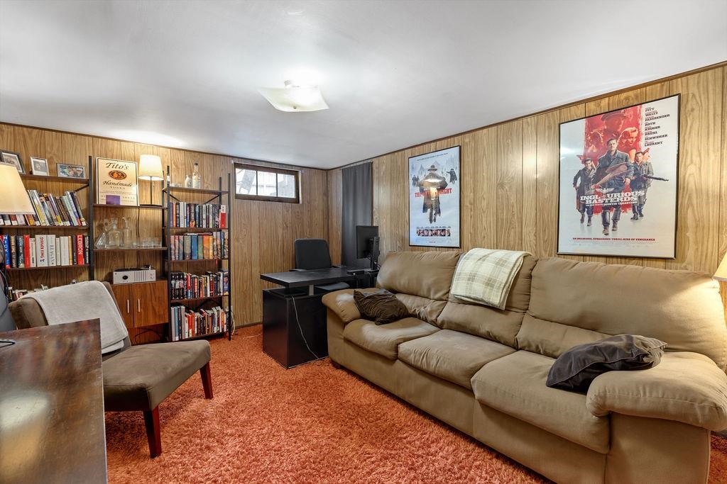 1303 E Princeton Ave - Photo 20