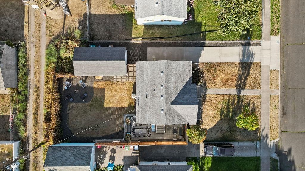 1303 E Princeton Ave - Photo 38